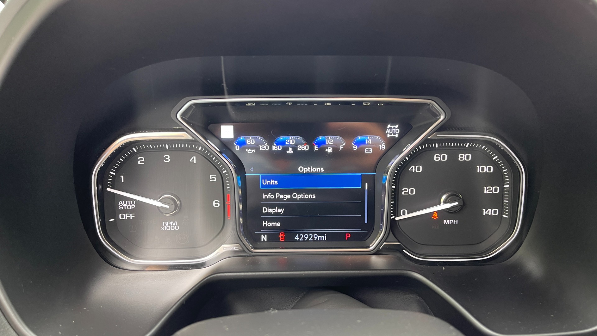 Used 2021 GMC Yukon SLT / REAR ENTERTAINMENT / 22IN WHEELS / LUXURY PLUS PACKAGE / 4WD for sale Sold at Formula Imports in Charlotte NC 28227 33