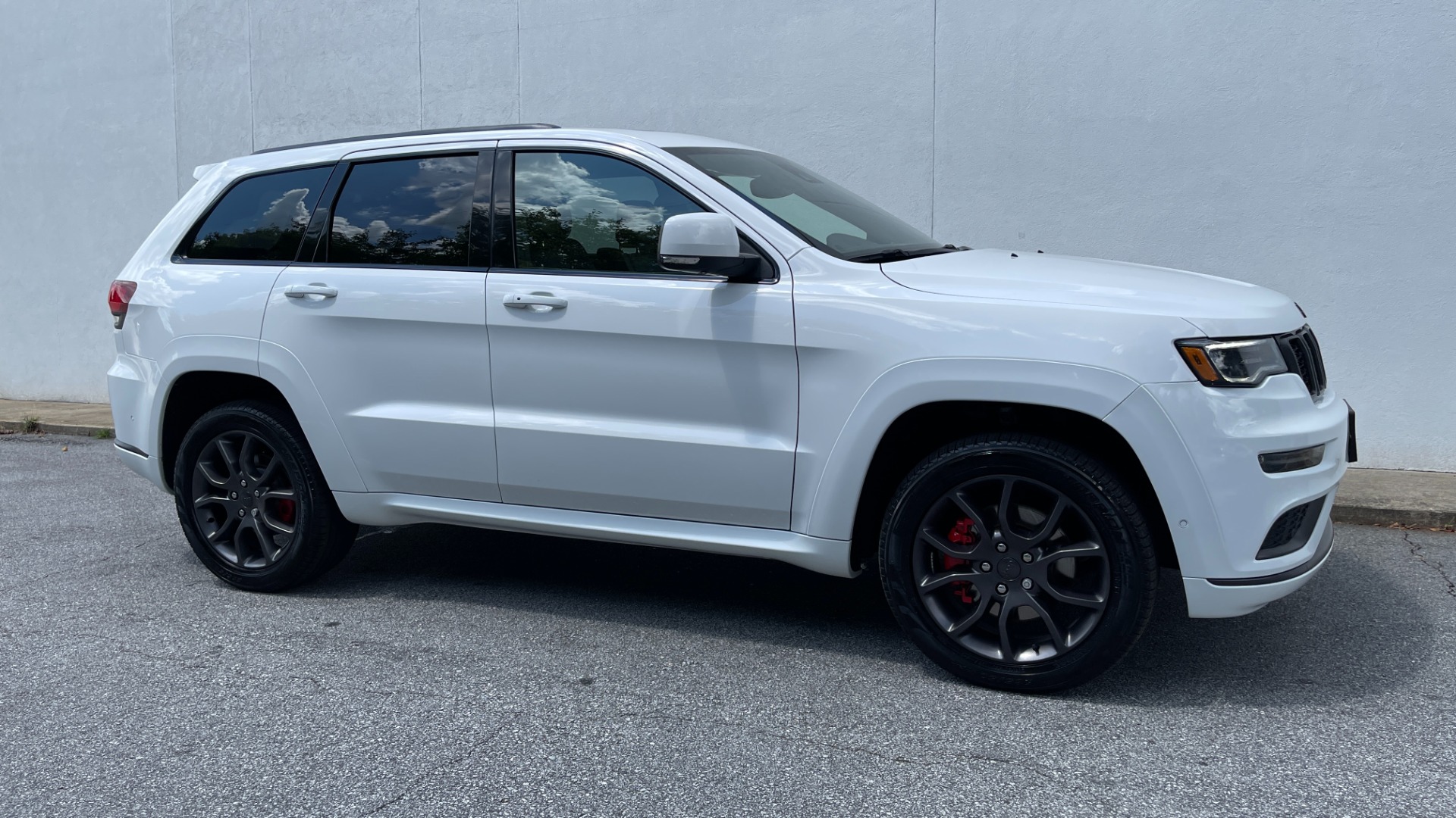 Used 2021 Jeep Grand Cherokee HIGH ALTITUDE / HEMI V8 / QUADRA II 4WD / AFE AIR INTAKE / 19 SPEAKER AUDIO for sale Sold at Formula Imports in Charlotte NC 28227 2