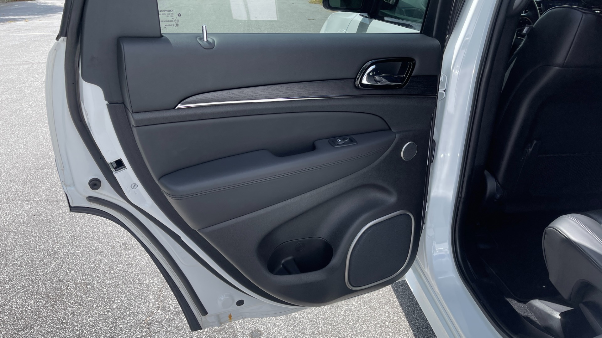 Used 2021 Jeep Grand Cherokee HIGH ALTITUDE / HEMI V8 / QUADRA II 4WD / AFE AIR INTAKE / 19 SPEAKER AUDIO for sale Sold at Formula Imports in Charlotte NC 28227 37