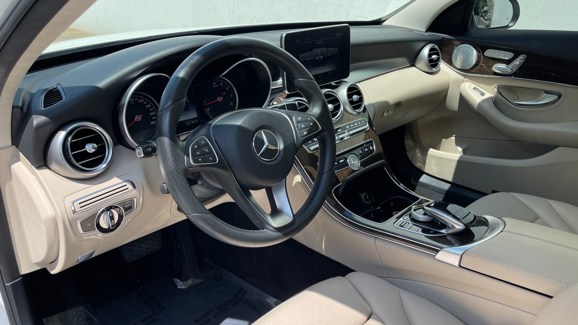 Used 2016 Mercedes-Benz C-Class C 300 Luxury for sale Sold at Formula Imports in Charlotte NC 28227 10