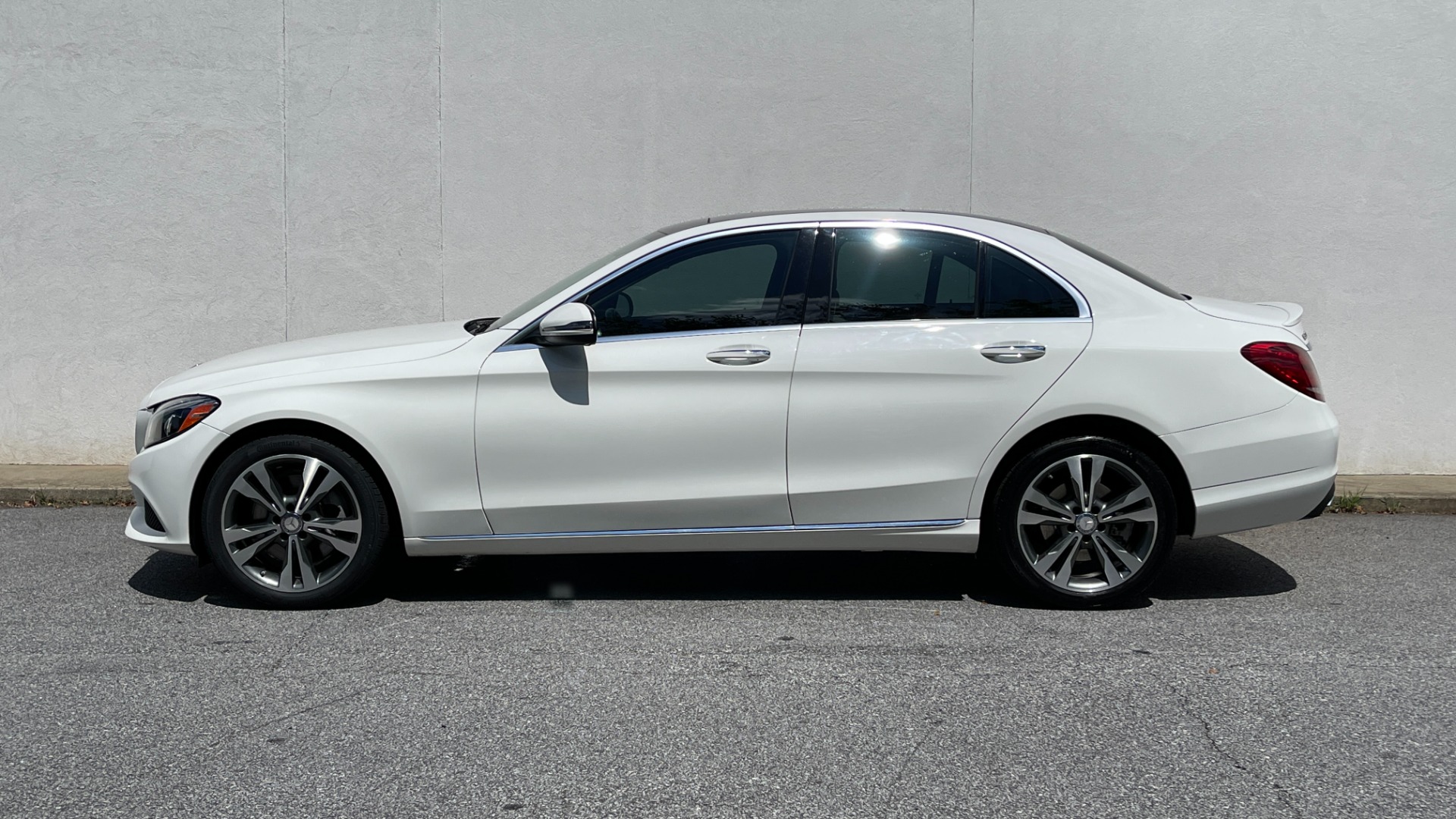 Used 2016 Mercedes-Benz C-Class C300 / 4MATIC / PREMIUM / LINDEN WOOD / ILLUMINATED STAR / MULTIMEDIA for sale $25,995 at Formula Imports in Charlotte NC 28227 9