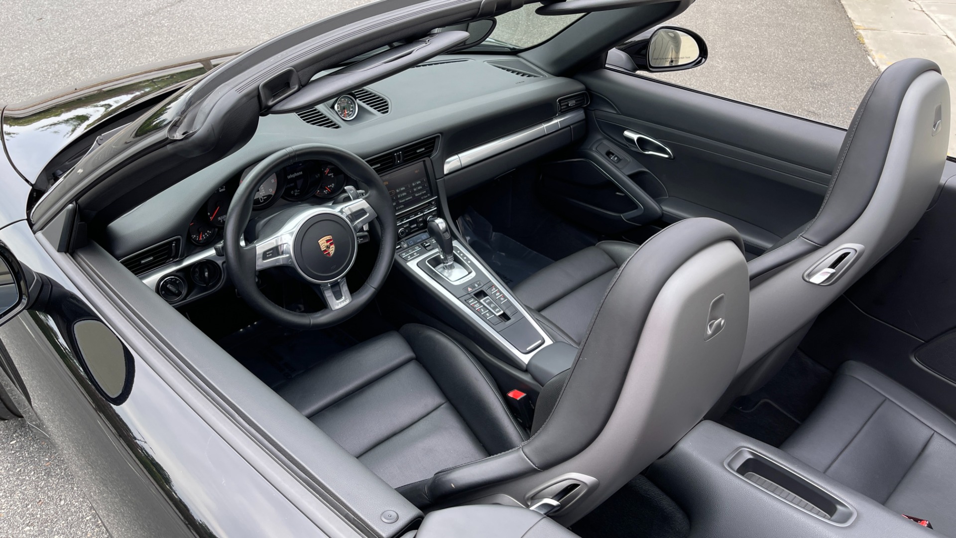 Used 2012 Porsche 911 991 Carrera S / CABRIOLET / PDK TRANSMISSION / SPORT CHRONO / PREMIUM for sale $80,250 at Formula Imports in Charlotte NC 28227 16