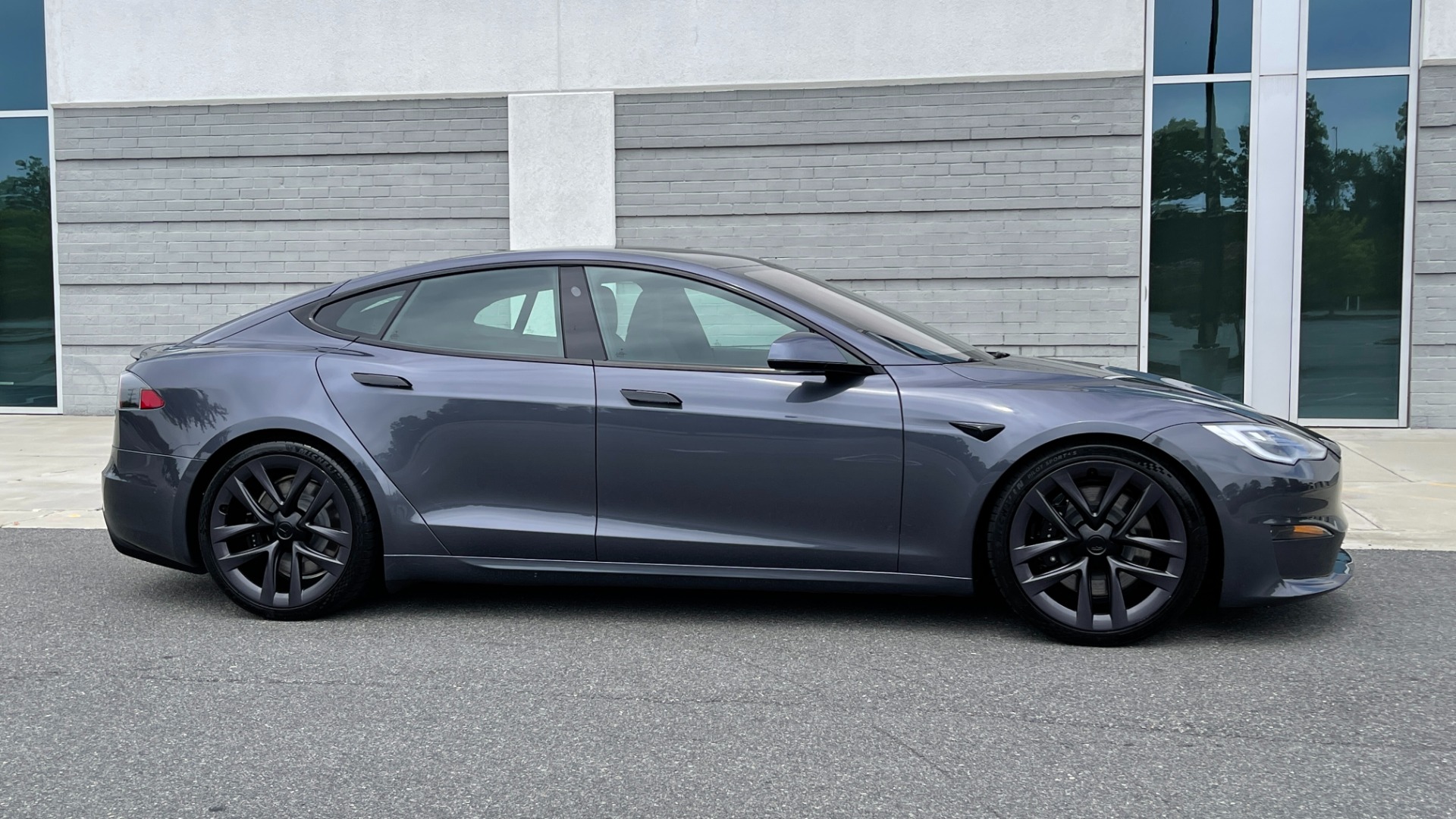 Used 2021 Tesla Model S Plaid / FULL SELF DRIVING / 21IN WHEELS / CARBON FIBER TRIM / PREMIUM CONNE for sale $105,000 at Formula Imports in Charlotte NC 28227 8