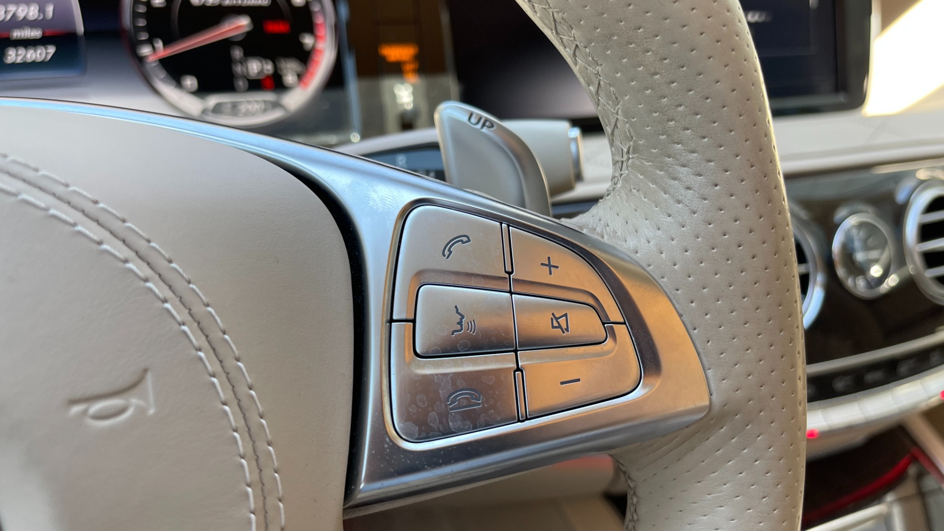 Used 2016 Mercedes-Benz S-Class AMG S63 / EXCLUSIVE TRIM / BURMESTER 3D HIGH END SOUND / DRIVER ASSISTANCE for sale Sold at Formula Imports in Charlotte NC 28227 26