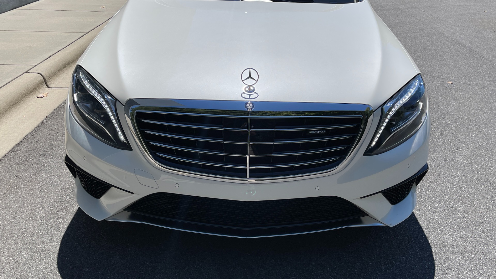 Used 2016 Mercedes-Benz S-Class AMG S63 / EXCLUSIVE TRIM / BURMESTER 3D HIGH END SOUND / DRIVER ASSISTANCE  for sale Sold at Formula Imports in Charlotte NC 28227 46