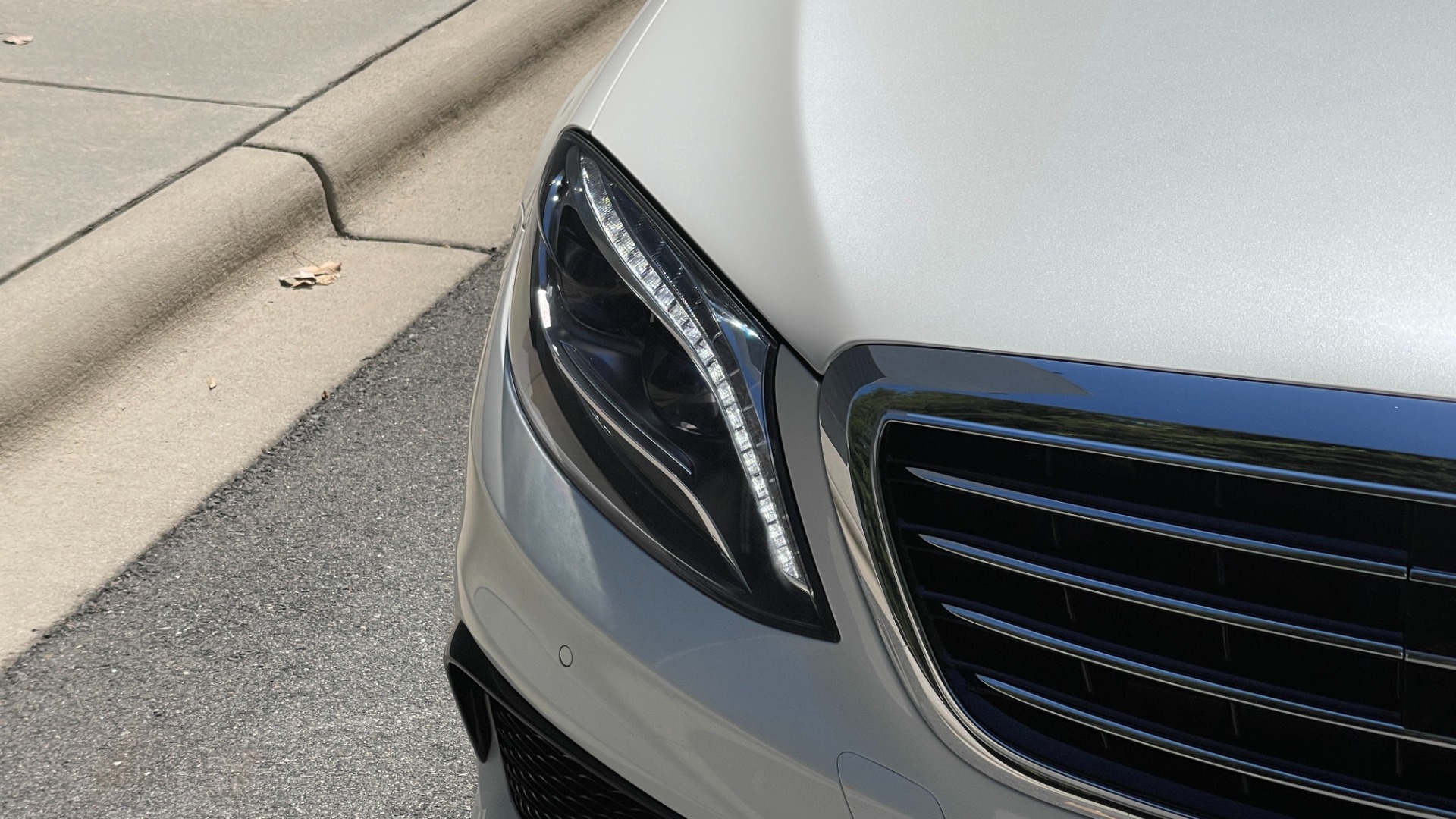 Used 2016 Mercedes-Benz S-Class AMG S63 / EXCLUSIVE TRIM / BURMESTER 3D HIGH END SOUND / DRIVER ASSISTANCE for sale Sold at Formula Imports in Charlotte NC 28227 47