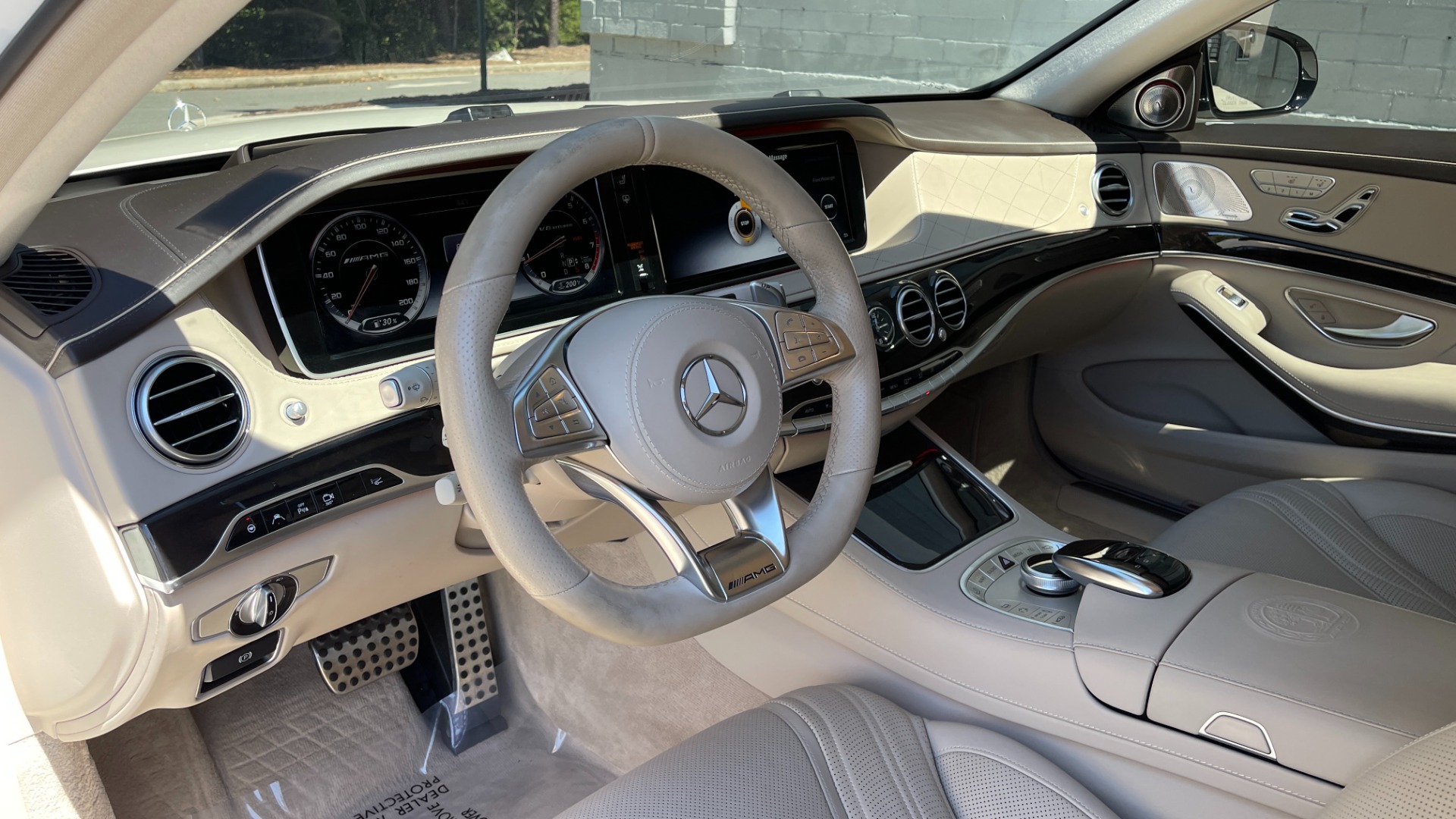 Used 2016 Mercedes-Benz S-Class AMG S63 / EXCLUSIVE TRIM / BURMESTER 3D HIGH END SOUND / DRIVER ASSISTANCE for sale Sold at Formula Imports in Charlotte NC 28227 9