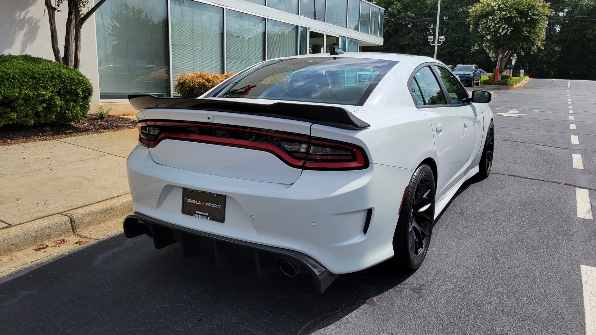 Used 2016 Dodge Charger SRT Hellcat for sale Sold at Formula Imports in Charlotte NC 28227 8
