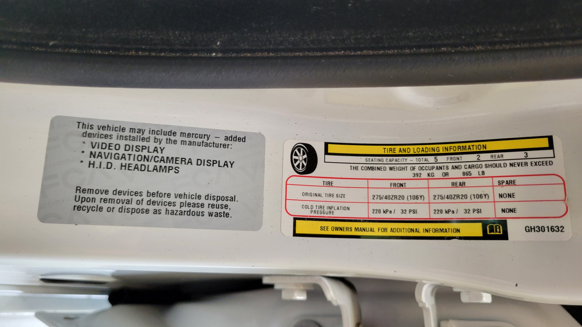 Used 2016 Dodge Charger SRT Hellcat for sale Sold at Formula Imports in Charlotte NC 28227 93