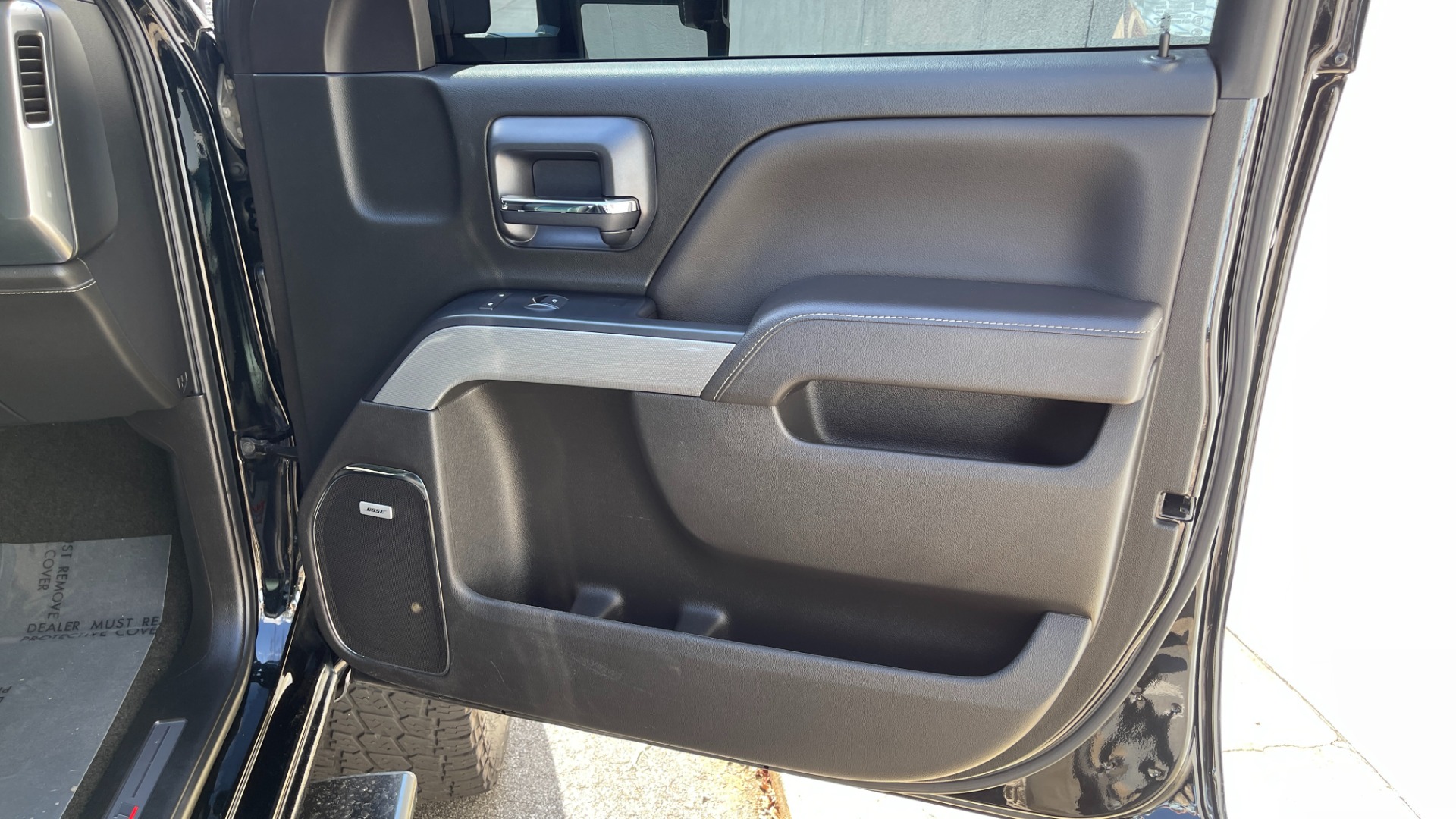 Used 2018 Chevrolet Silverado 2500HD LTZ / 4X4 / CREW CAB / COGNITO LIFT / FOX SHOCKS / LEATHER for sale Sold at Formula Imports in Charlotte NC 28227 25