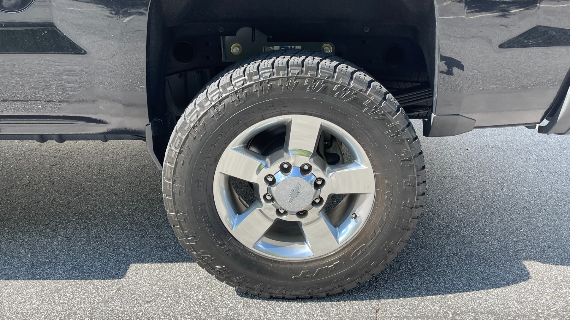 Used 2018 Chevrolet Silverado 2500HD LTZ / 4X4 / CREW CAB / COGNITO LIFT / FOX SHOCKS / LEATHER for sale Sold at Formula Imports in Charlotte NC 28227 57