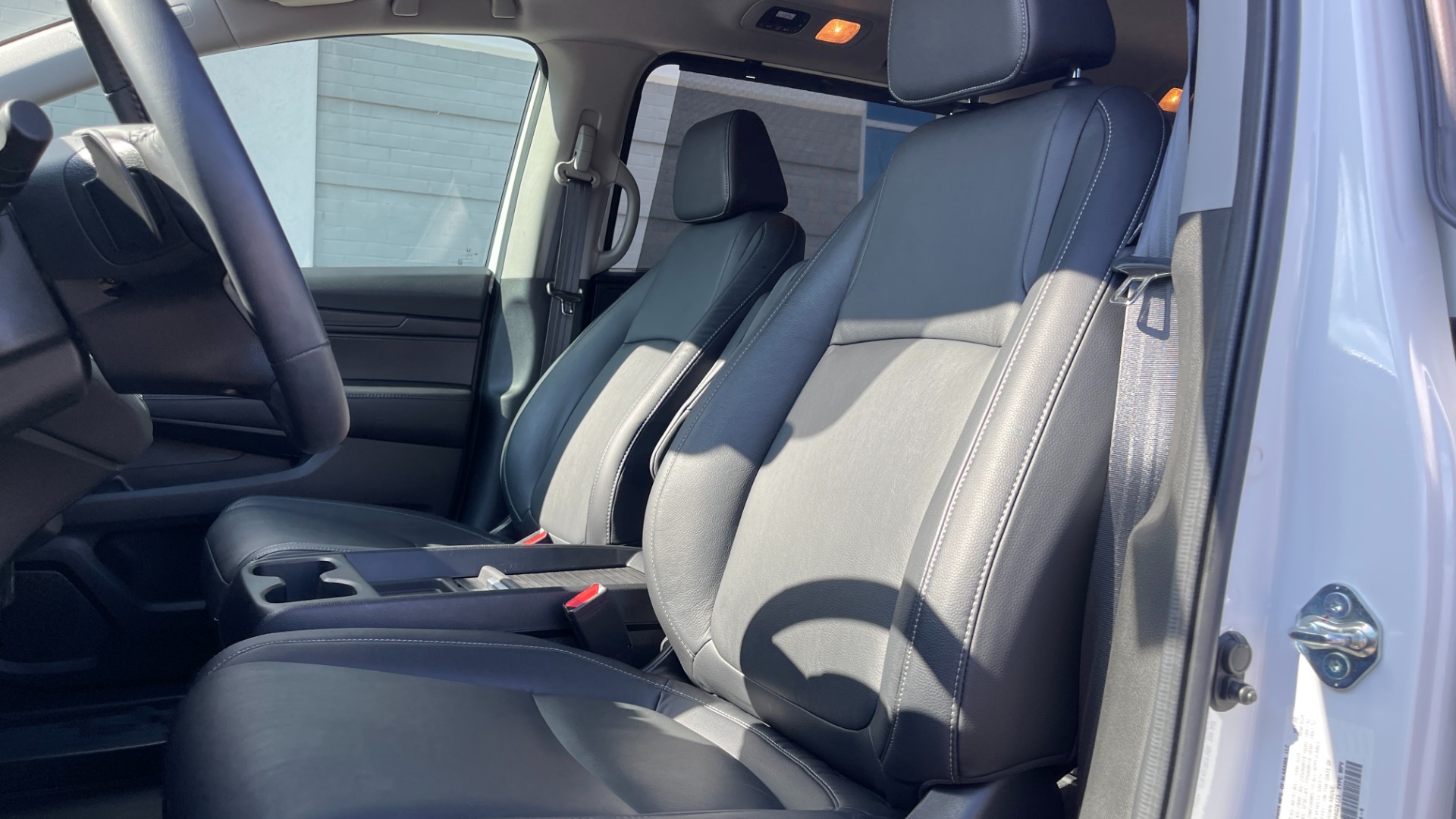 Used 2021 Honda Odyssey EX-L for sale Sold at Formula Imports in Charlotte NC 28227 11