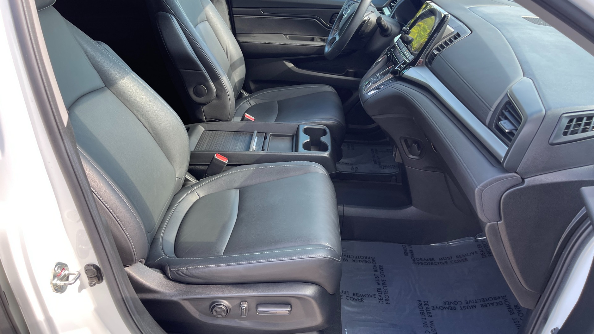 Used 2021 Honda Odyssey EX-L for sale Sold at Formula Imports in Charlotte NC 28227 31