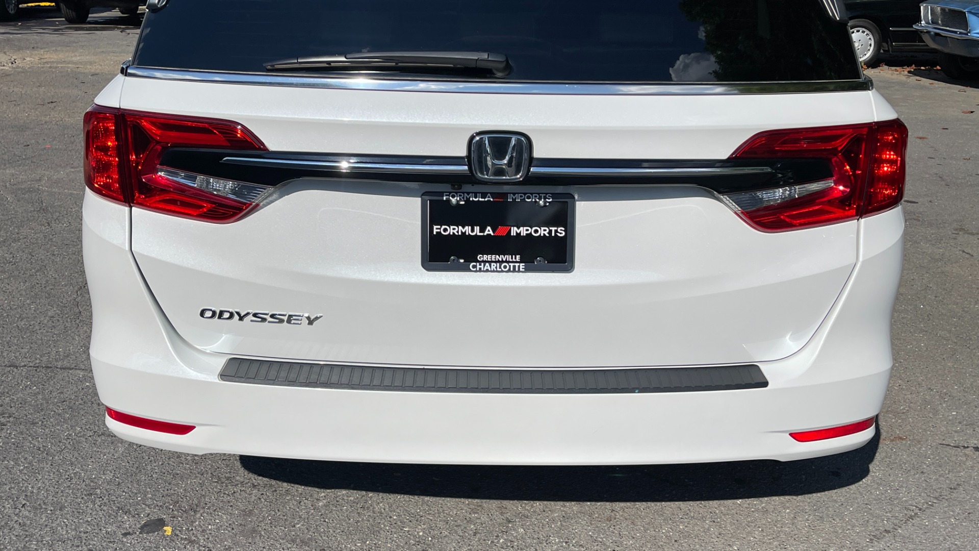 Used 2021 Honda Odyssey EX-L for sale Sold at Formula Imports in Charlotte NC 28227 32