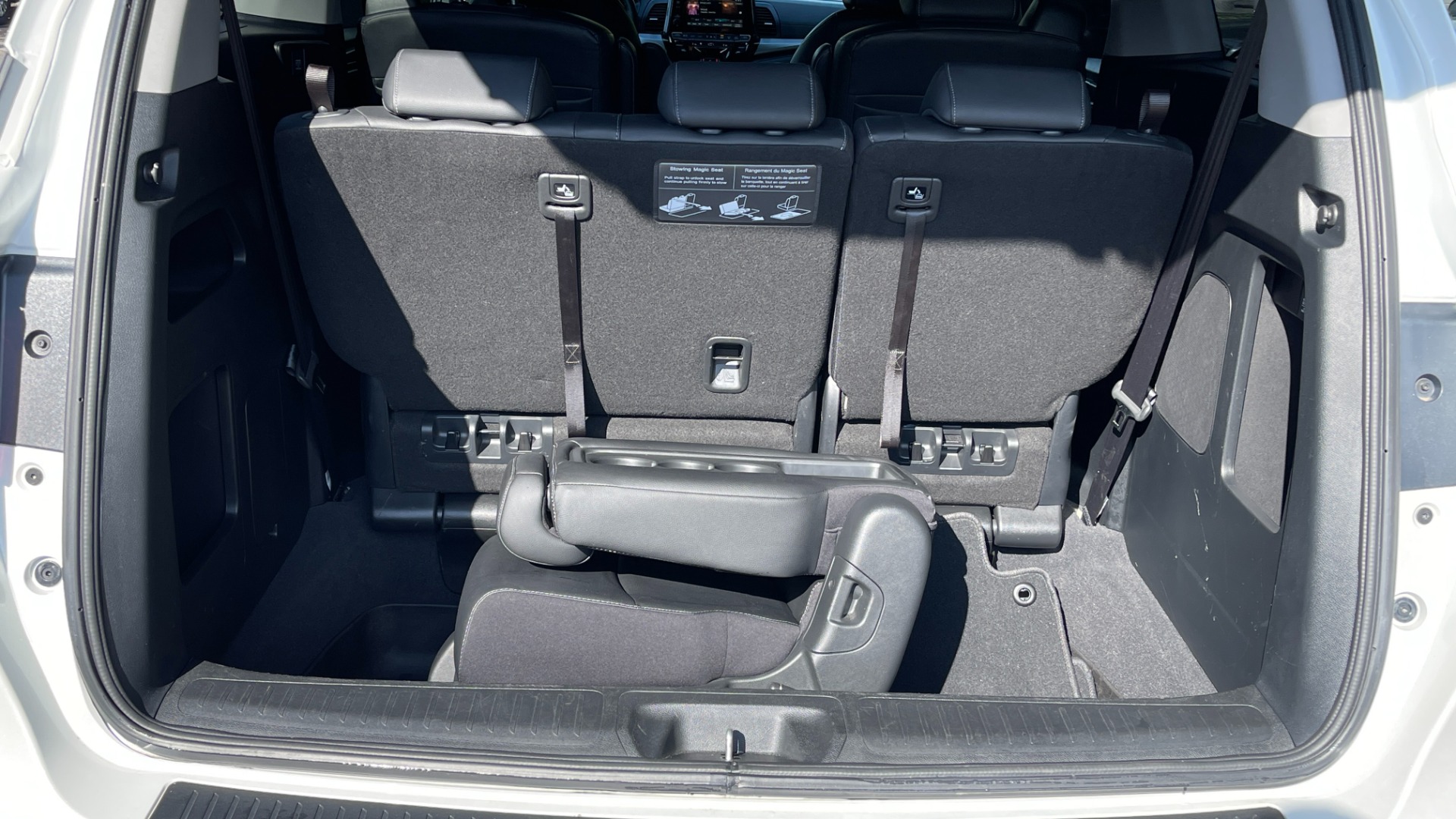 Used 2021 Honda Odyssey EX-L for sale Sold at Formula Imports in Charlotte NC 28227 35