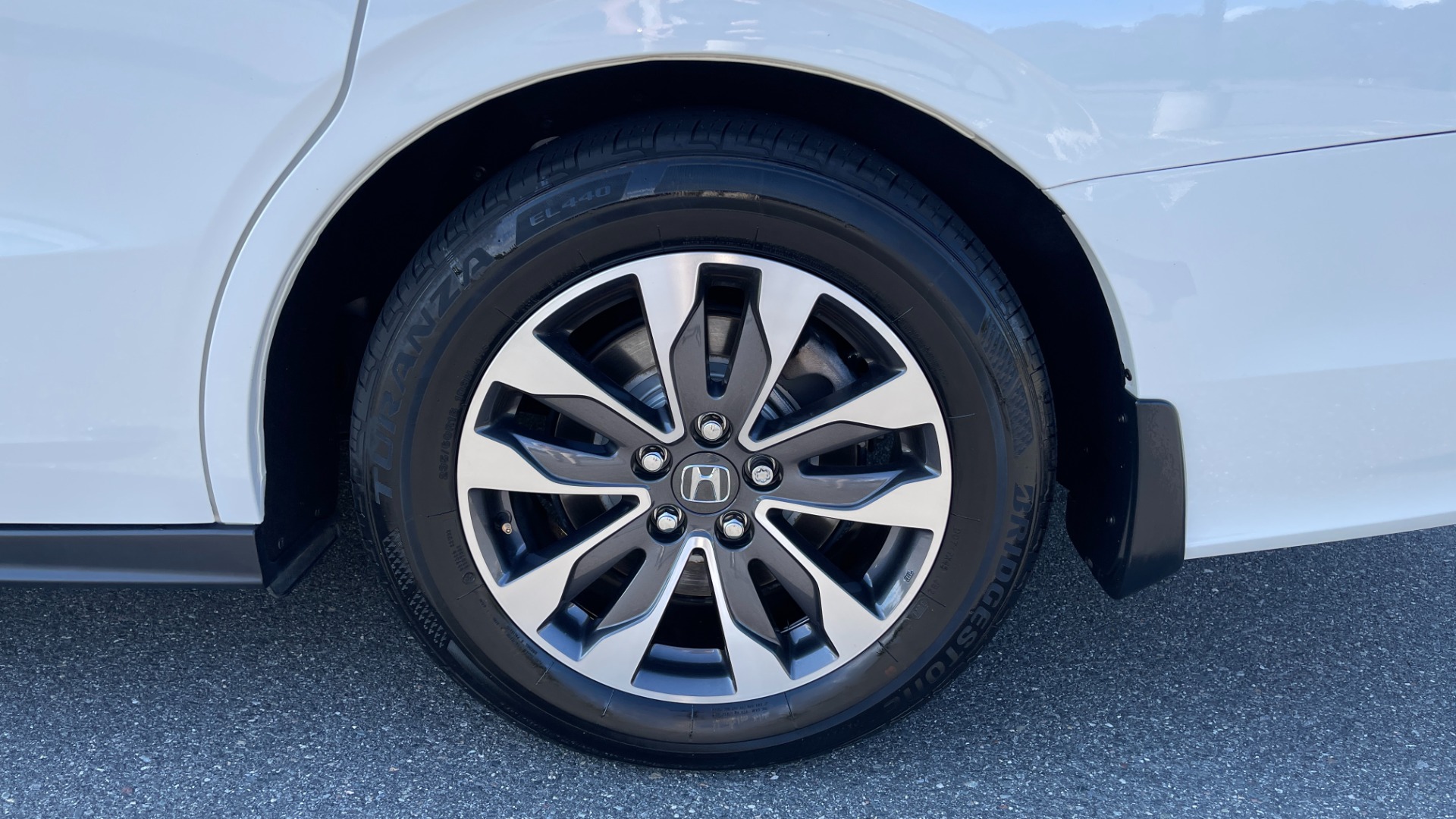 Used 2021 Honda Odyssey EX-L for sale Sold at Formula Imports in Charlotte NC 28227 56