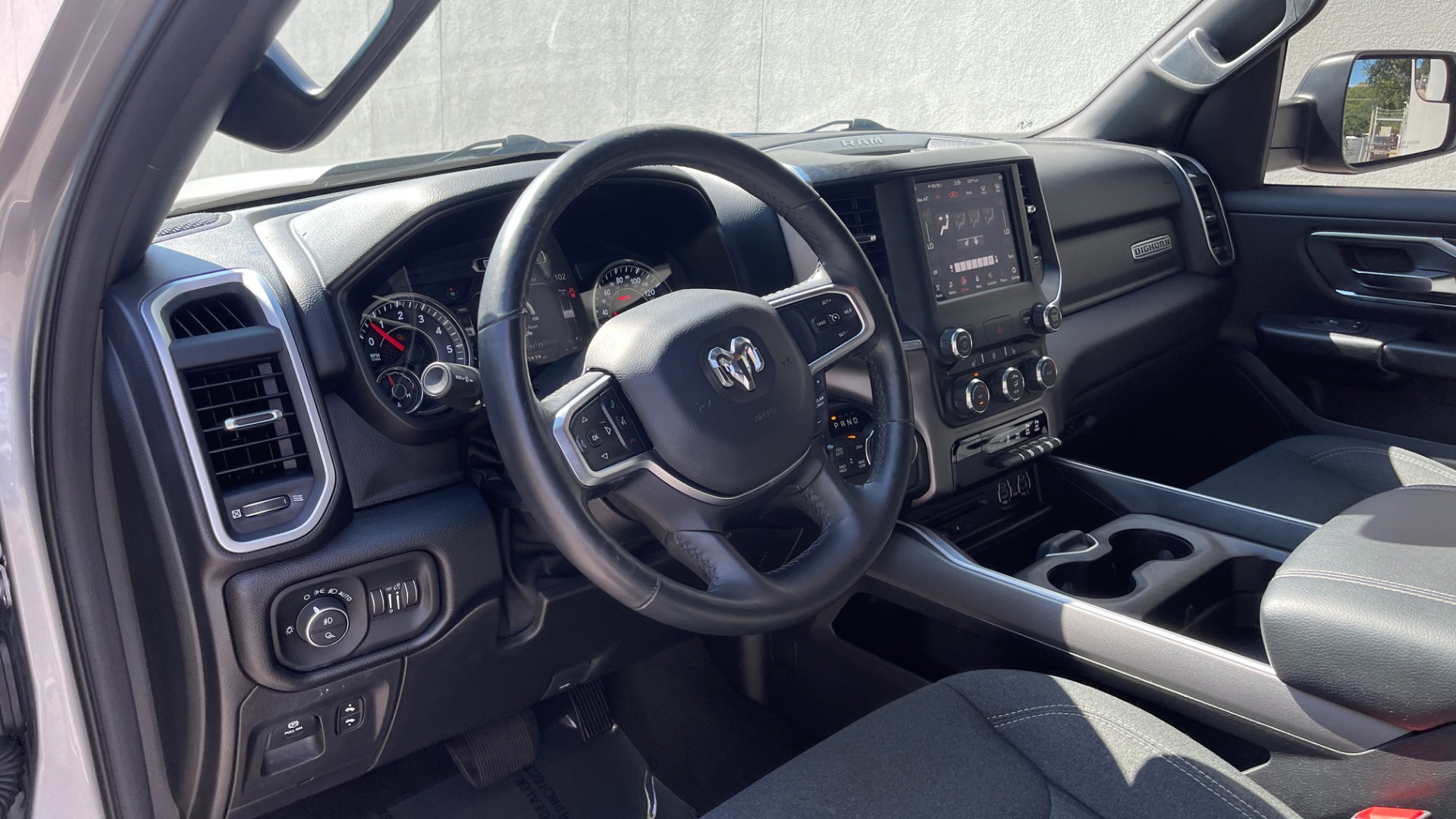 Used 2019 Ram 1500 Big Horn / 4X4 / DOUBLE CAB / 5.7L HEMI / LVL 2 EQUIPMENT / CLOTH for sale Sold at Formula Imports in Charlotte NC 28227 10