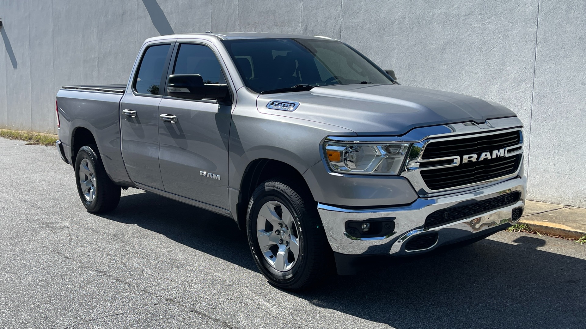Used 2019 Ram 1500 Big Horn / 4X4 / DOUBLE CAB / 5.7L HEMI / LVL 2 EQUIPMENT / CLOTH for sale $33,995 at Formula Imports in Charlotte NC 28227 2