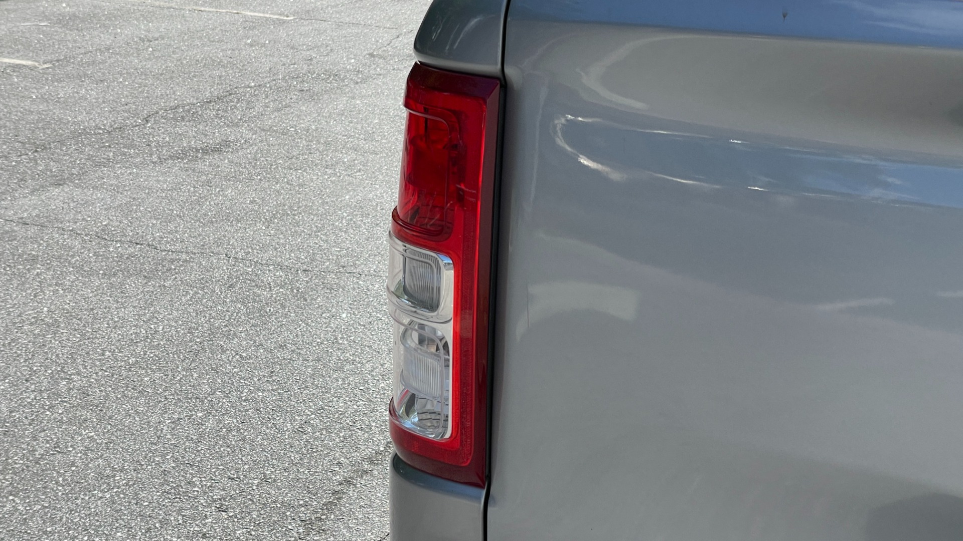 Used 2019 Ram 1500 Big Horn / 4X4 / DOUBLE CAB / 5.7L HEMI / LVL 2 EQUIPMENT / CLOTH for sale Sold at Formula Imports in Charlotte NC 28227 38