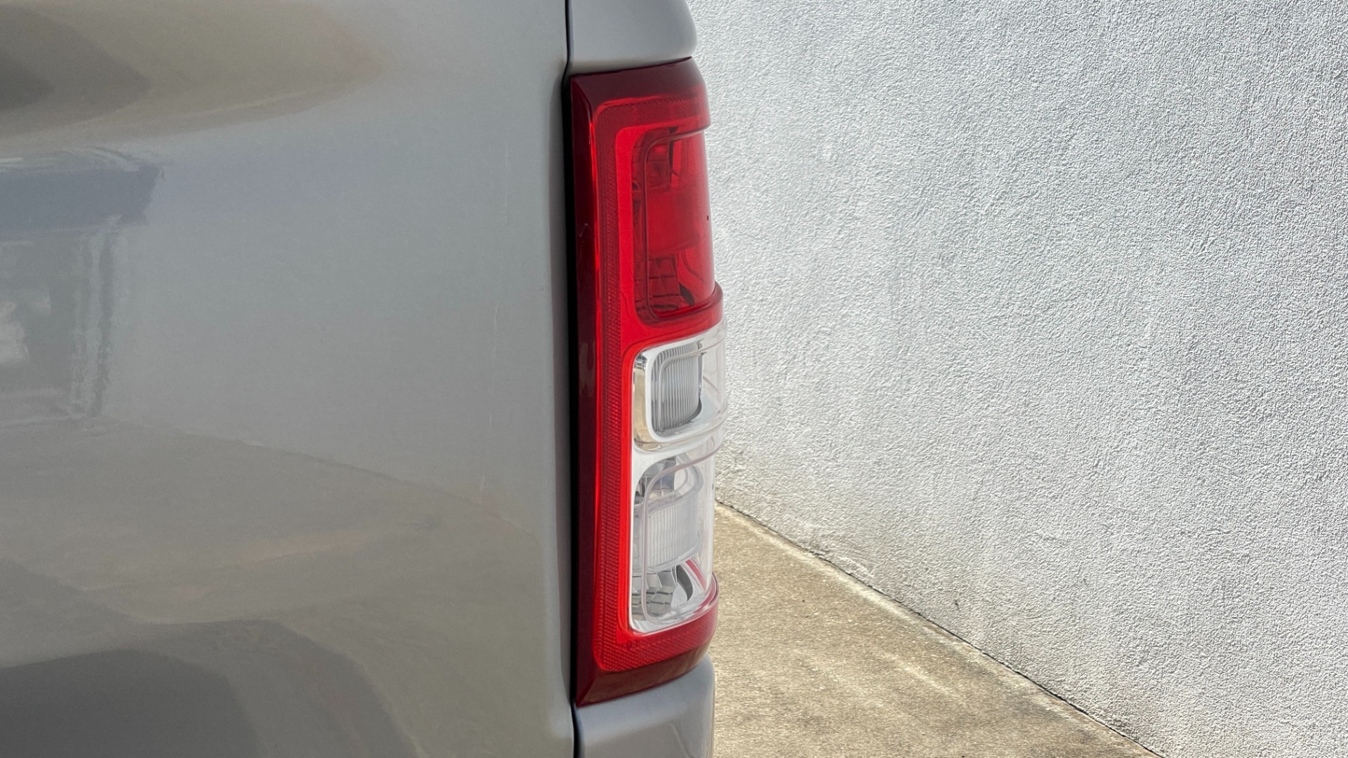 Used 2019 Ram 1500 Big Horn / 4X4 / DOUBLE CAB / 5.7L HEMI / LVL 2 EQUIPMENT / CLOTH for sale Sold at Formula Imports in Charlotte NC 28227 39