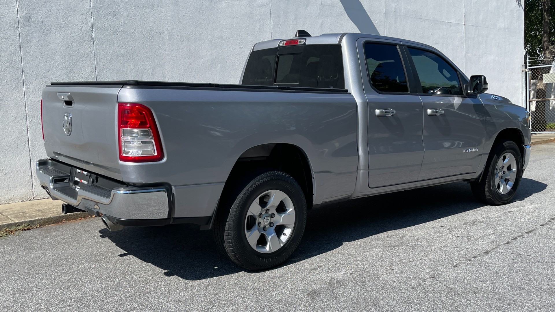 Used 2019 Ram 1500 Big Horn / 4X4 / DOUBLE CAB / 5.7L HEMI / LVL 2 EQUIPMENT / CLOTH for sale Sold at Formula Imports in Charlotte NC 28227 4