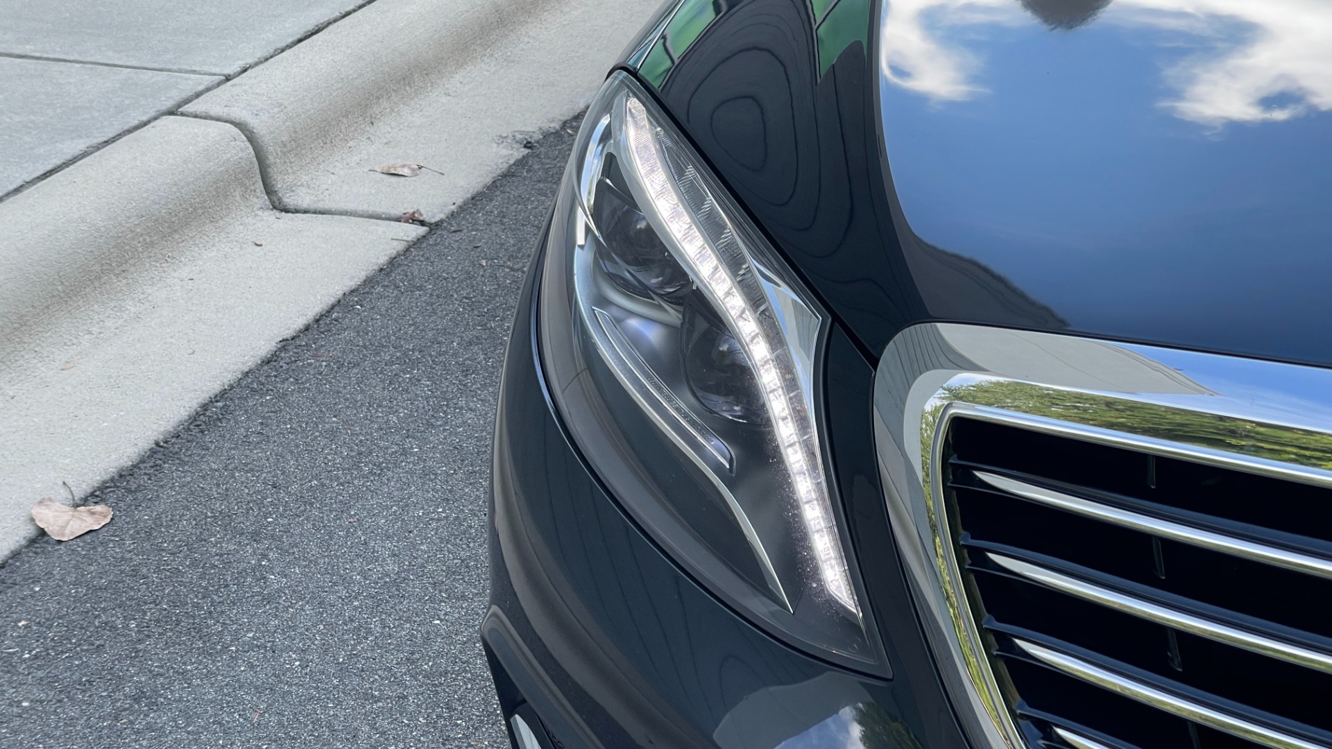 Used 2015 Mercedes-Benz S-Class S550 / REAR SEATING PACKAGE / PREMIUM / DRIVER ASSISTANCE for sale Sold at Formula Imports in Charlotte NC 28227 32