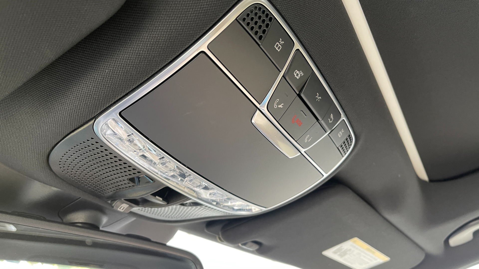 Used 2015 Mercedes-Benz S-Class S550 / REAR SEATING PACKAGE / PREMIUM / DRIVER ASSISTANCE for sale Sold at Formula Imports in Charlotte NC 28227 40