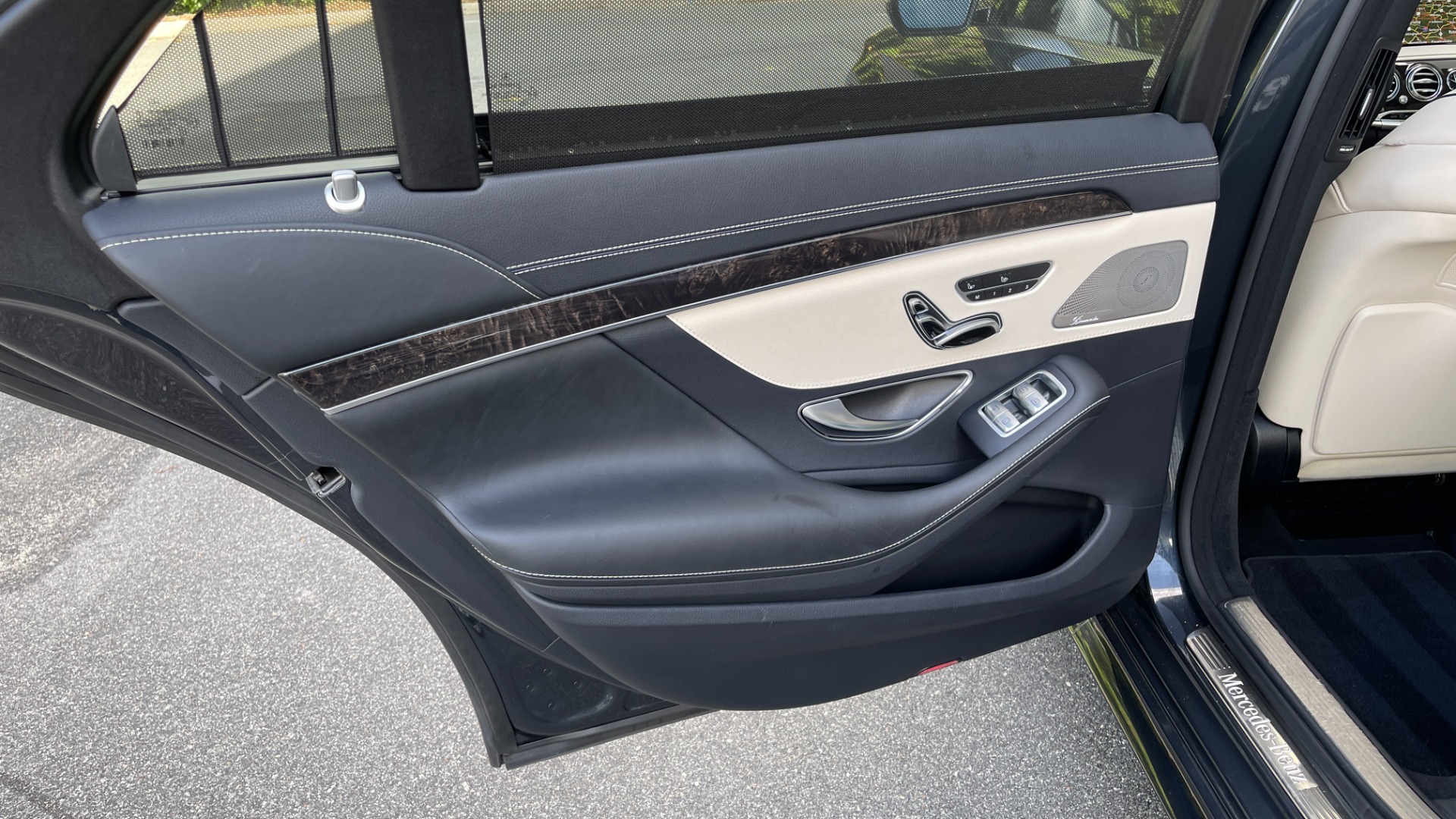 Used 2015 Mercedes-Benz S-Class S550 / REAR SEATING PACKAGE / PREMIUM / DRIVER ASSISTANCE for sale Sold at Formula Imports in Charlotte NC 28227 41