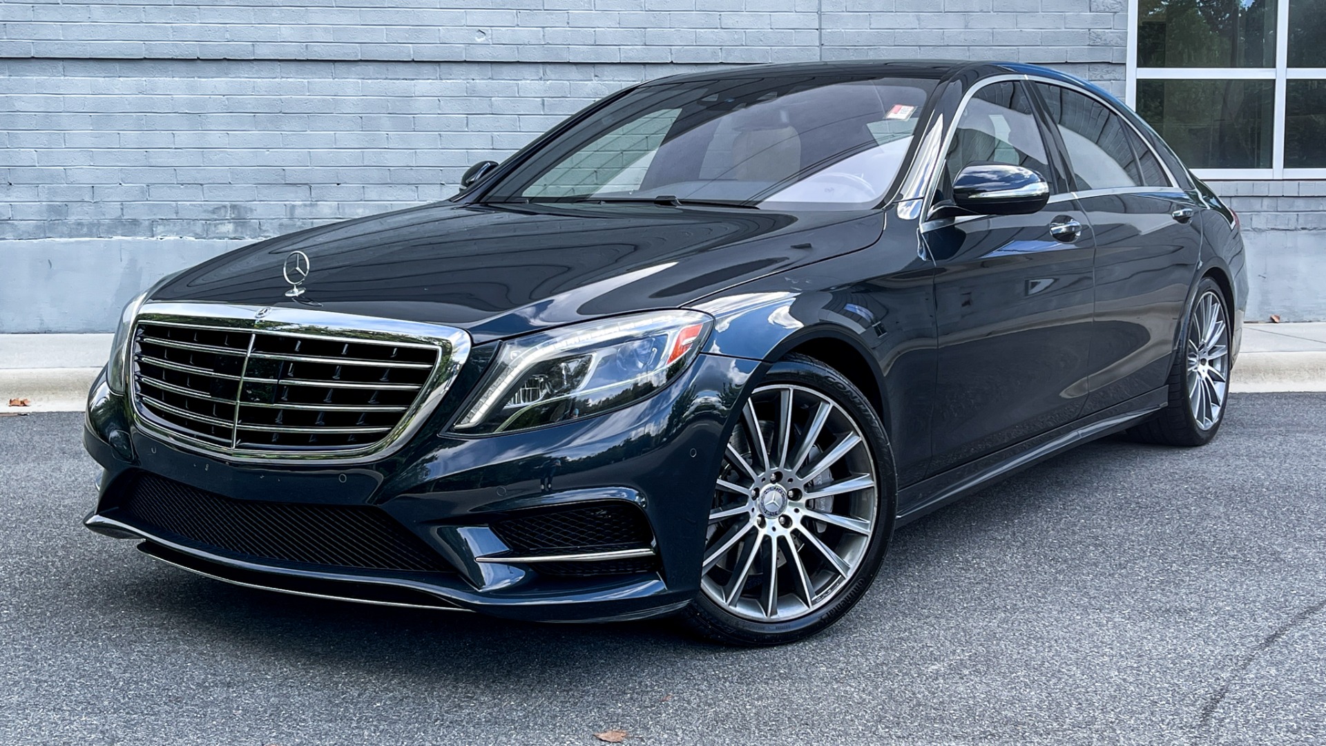 Used 2015 Mercedes-Benz S-Class S550 / REAR SEATING PACKAGE / PREMIUM / DRIVER ASSISTANCE for sale Sold at Formula Imports in Charlotte NC 28227 1