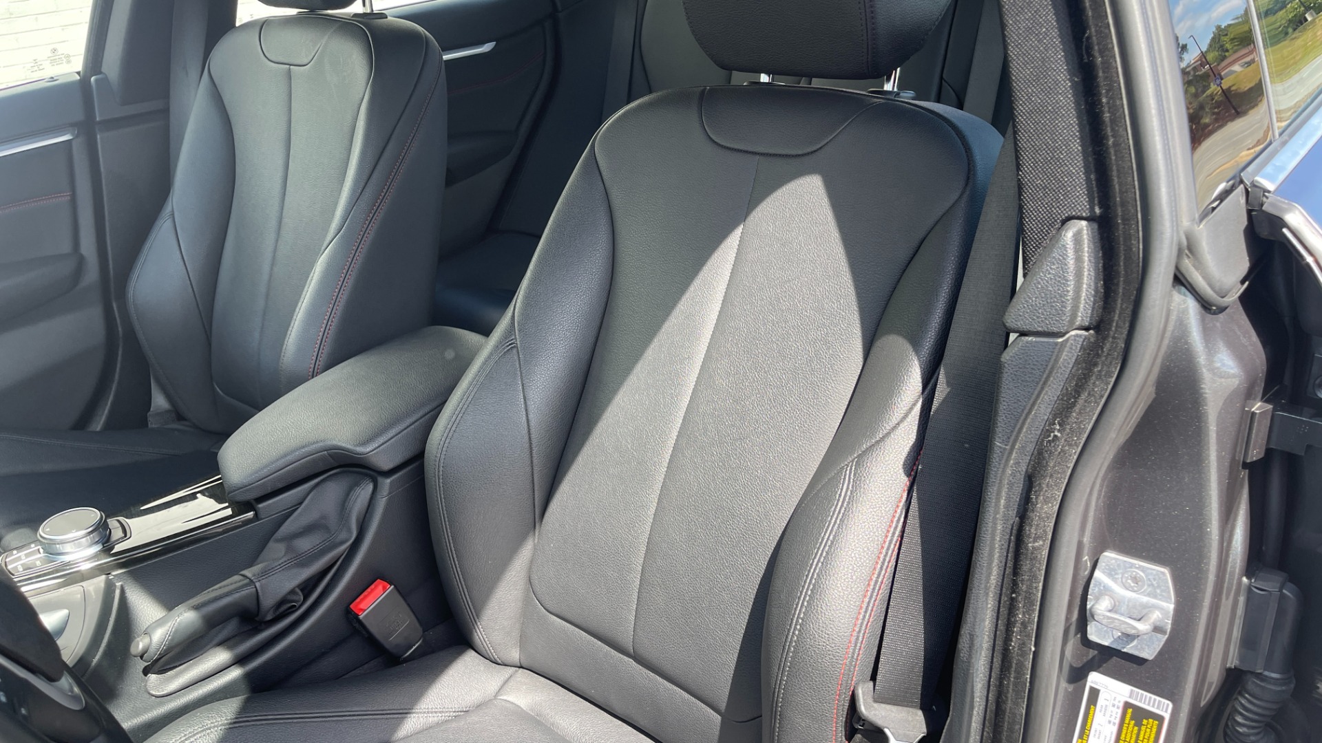 Used 2019 BMW 4 Series 430i xDrive / DRIVER ASSIST / CONVENIENCE / HEATED STEERING / BLIND SPOT / for sale Sold at Formula Imports in Charlotte NC 28227 12