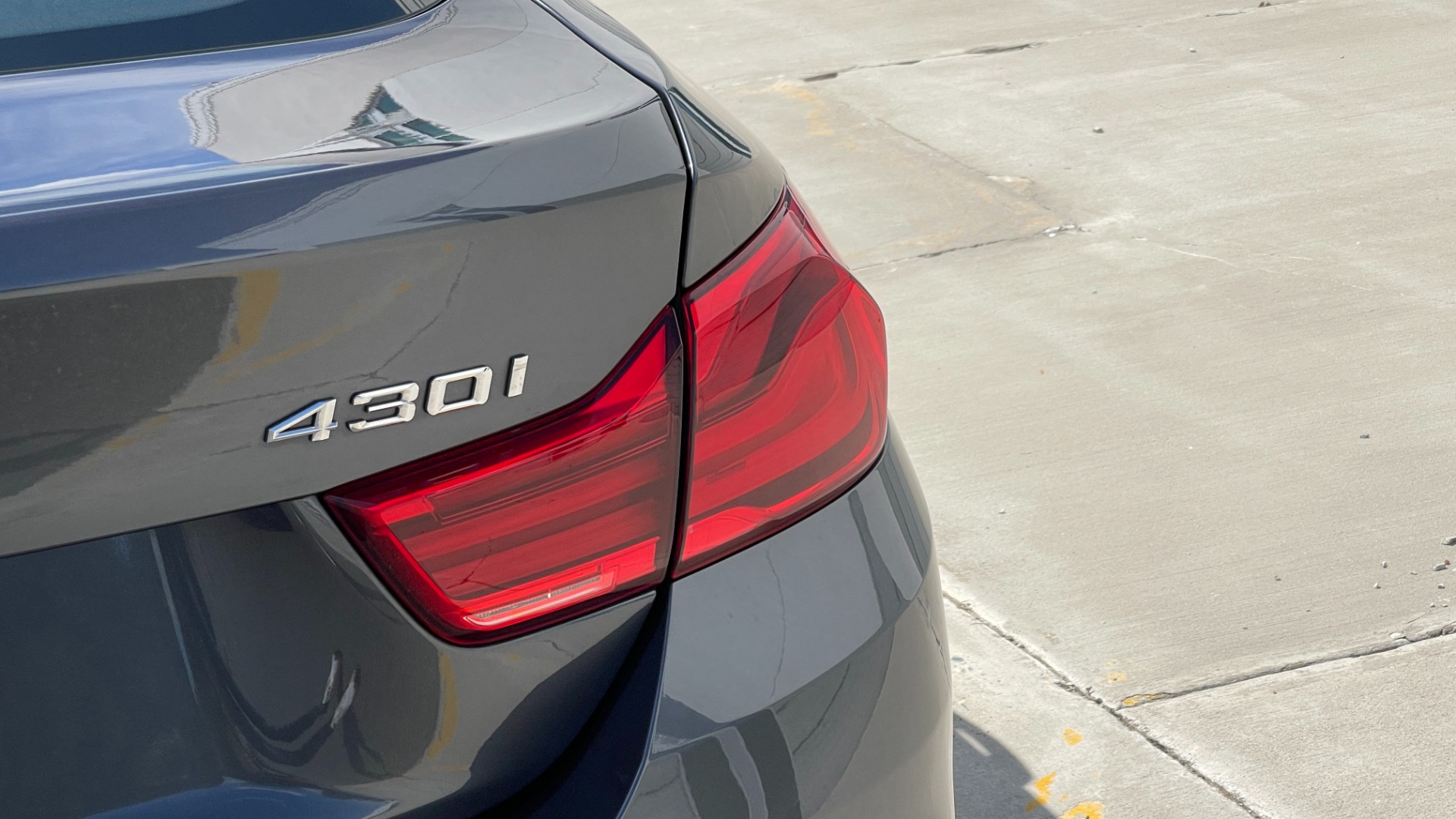 Used 2019 BMW 4 Series 430i xDrive / DRIVER ASSIST / CONVENIENCE / HEATED STEERING / BLIND SPOT / for sale Sold at Formula Imports in Charlotte NC 28227 17