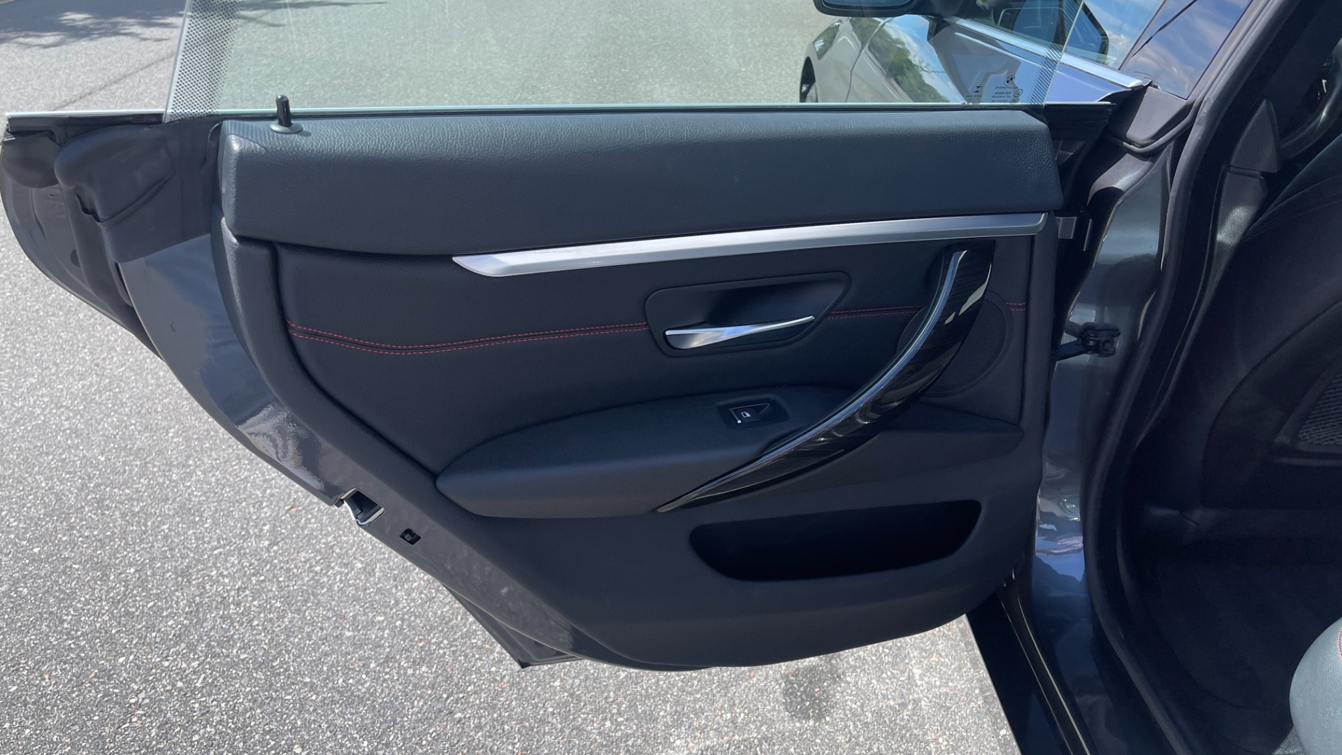 Used 2019 BMW 4 Series 430i xDrive / DRIVER ASSIST / CONVENIENCE / HEATED STEERING / BLIND SPOT / for sale $27,995 at Formula Imports in Charlotte NC 28227 18