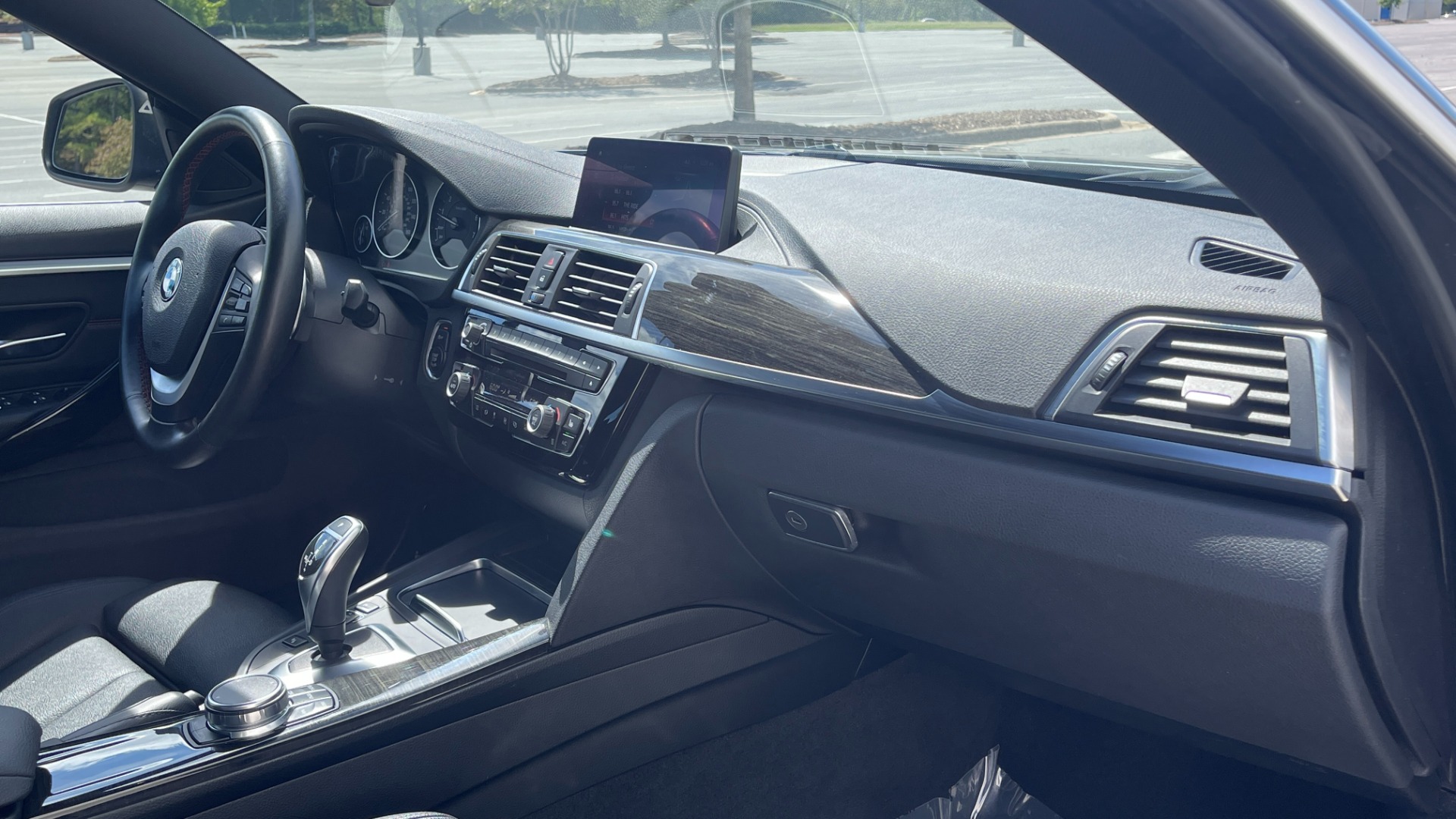 Used 2019 BMW 4 Series 430i xDrive / DRIVER ASSIST / CONVENIENCE / HEATED STEERING / BLIND SPOT / for sale Sold at Formula Imports in Charlotte NC 28227 25