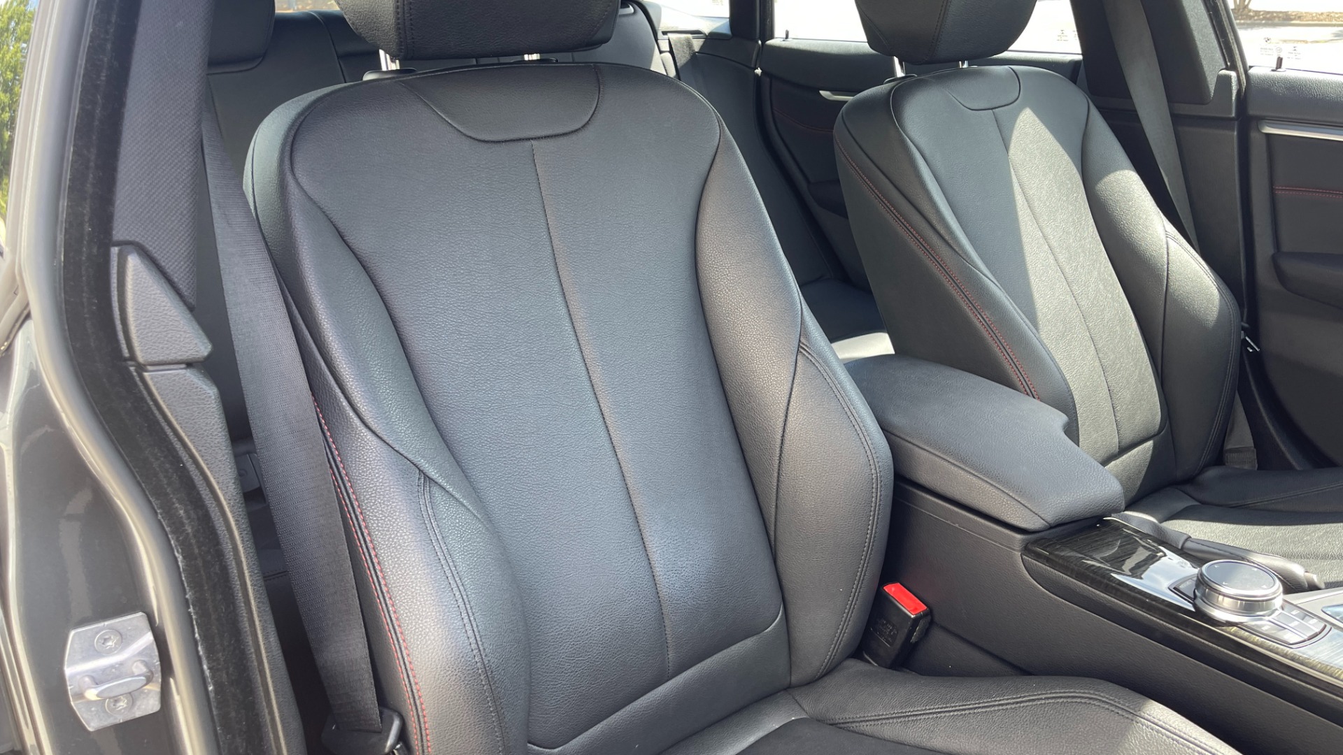 Used 2019 BMW 4 Series 430i xDrive / DRIVER ASSIST / CONVENIENCE / HEATED STEERING / BLIND SPOT / for sale Sold at Formula Imports in Charlotte NC 28227 26
