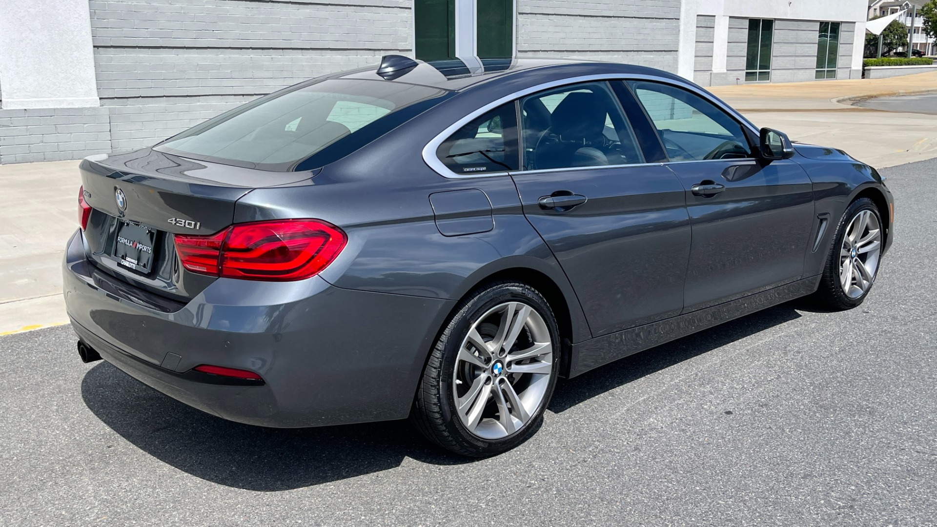 Used 2019 BMW 4 Series 430i xDrive / DRIVER ASSIST / CONVENIENCE / HEATED STEERING / BLIND SPOT / for sale Sold at Formula Imports in Charlotte NC 28227 5