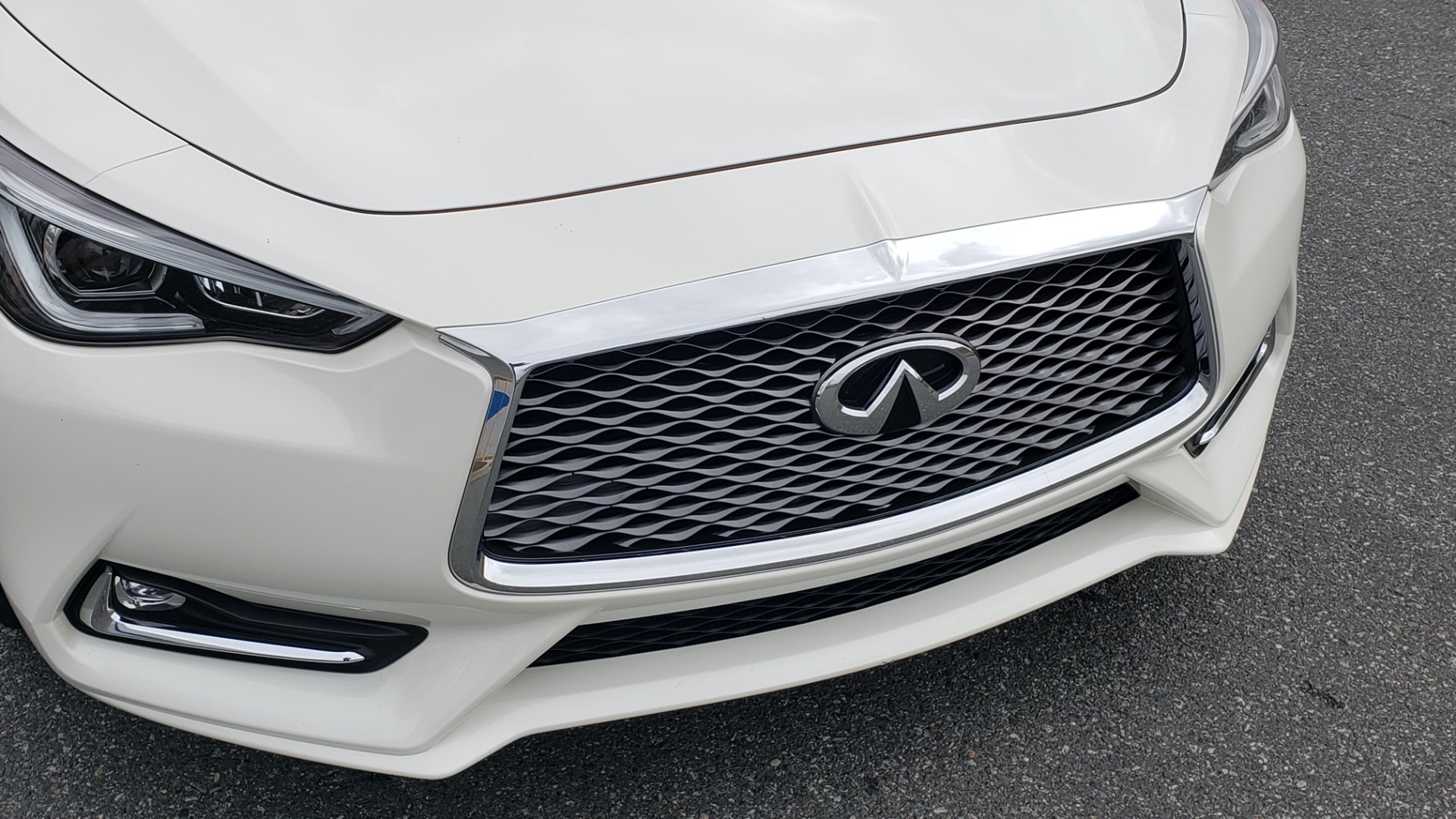 Used 2018 Infiniti Q60 RED SPORT 400 / SENSORY PKG / SUNROOF / NAV / REARVIEW for sale Sold at Formula Imports in Charlotte NC 28227 25