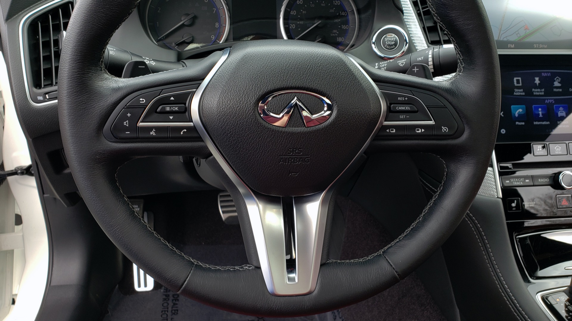 Used 2018 Infiniti Q60 RED SPORT 400 / SENSORY PKG / SUNROOF / NAV / REARVIEW for sale Sold at Formula Imports in Charlotte NC 28227 43