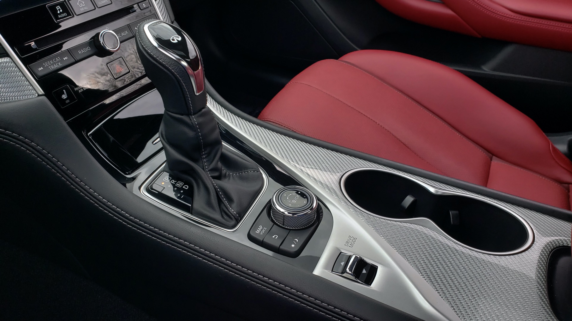 Used 2018 INFINITI Q60 RED SPORT 400 / SENSORY PKG / SUNROOF / NAV / REARVIEW for sale Sold at Formula Imports in Charlotte NC 28227 51