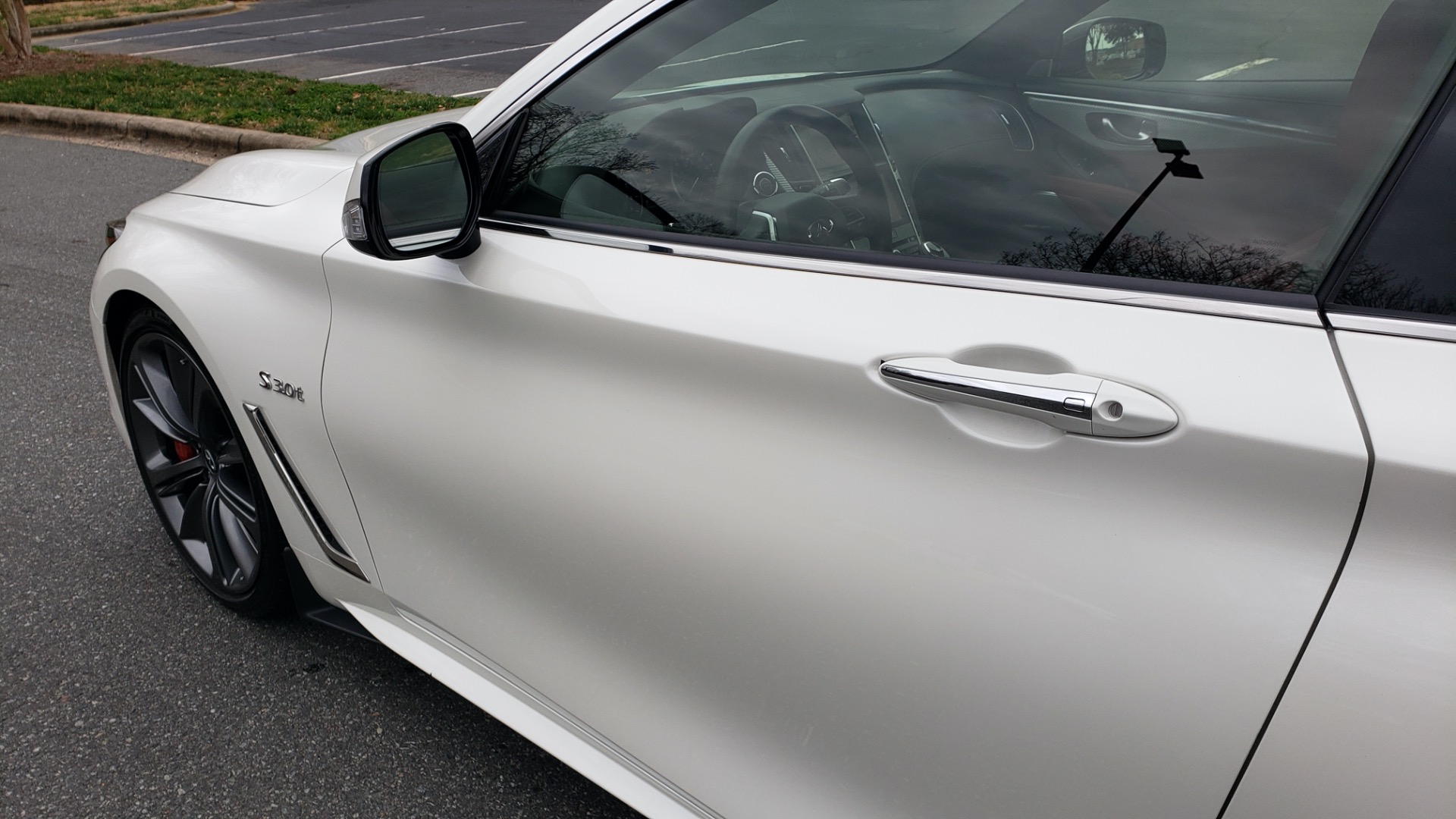 Used 2018 Infiniti Q60 RED SPORT 400 / SENSORY PKG / SUNROOF / NAV / REARVIEW for sale Sold at Formula Imports in Charlotte NC 28227 7