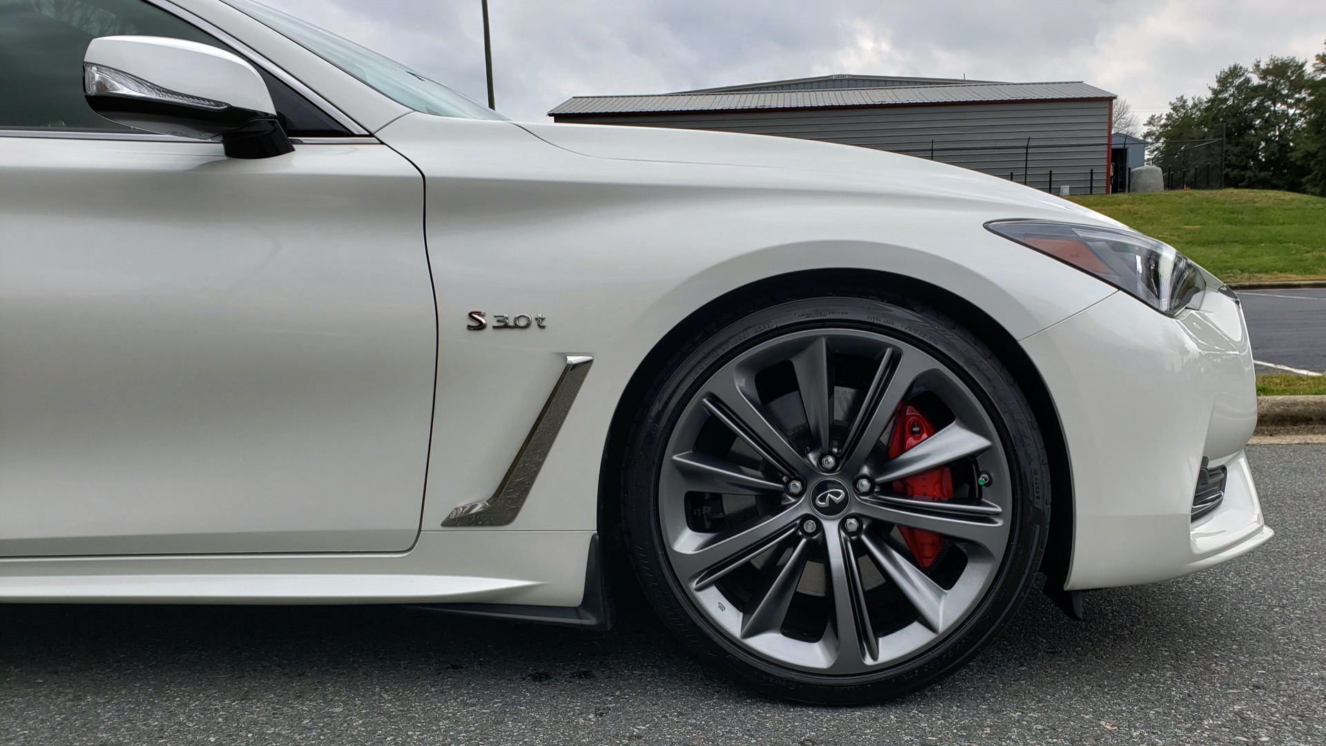 Used 2018 Infiniti Q60 RED SPORT 400 / SENSORY PKG / SUNROOF / NAV / REARVIEW for sale Sold at Formula Imports in Charlotte NC 28227 74