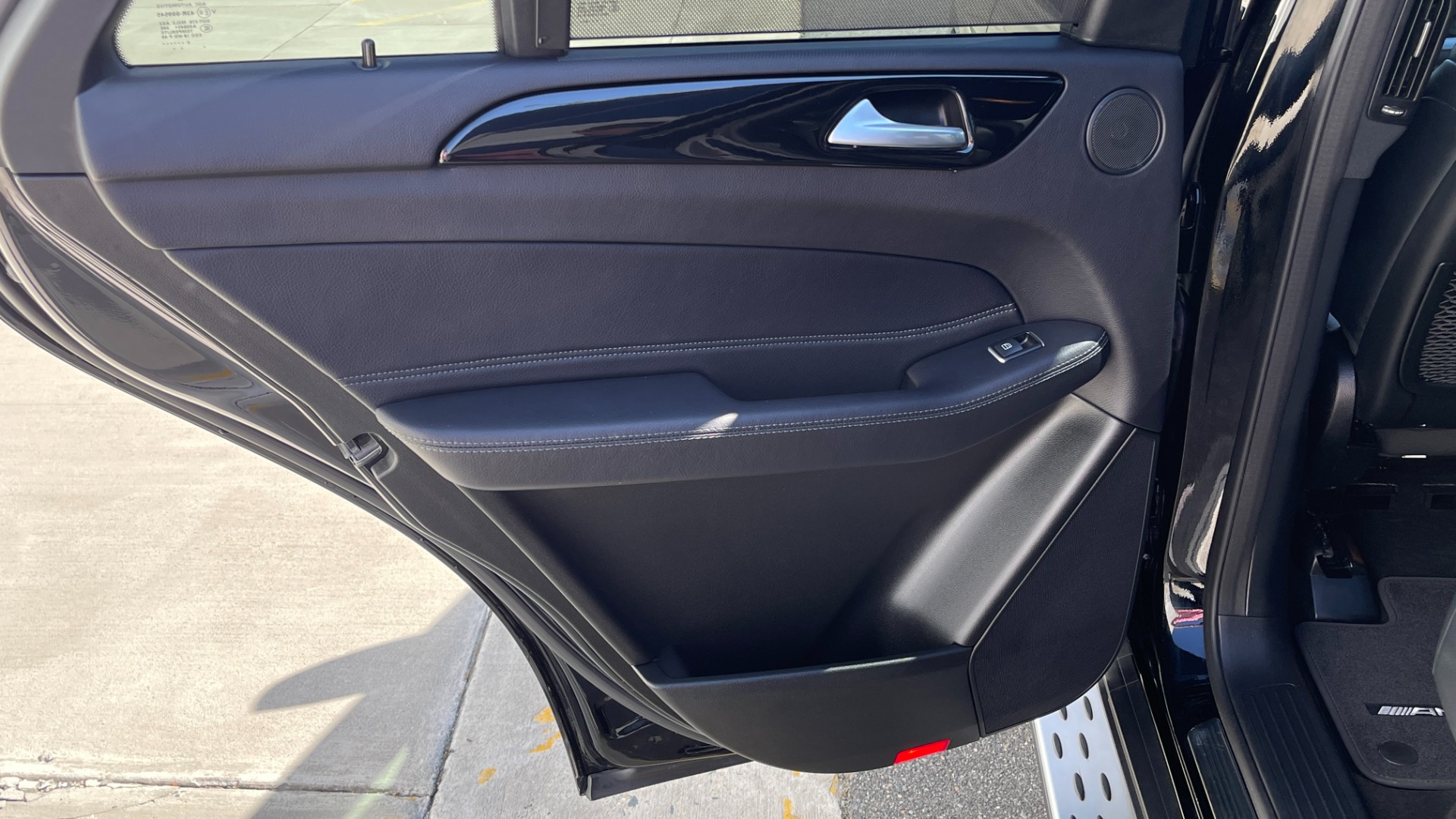 Used 2019 Mercedes-Benz GLE AMG GLE 43 / PREMIUM 2 PACKAGE / 21IN WHEELS / PANORAMIC SUNROOF / PIANO BL for sale $50,995 at Formula Imports in Charlotte NC 28227 31