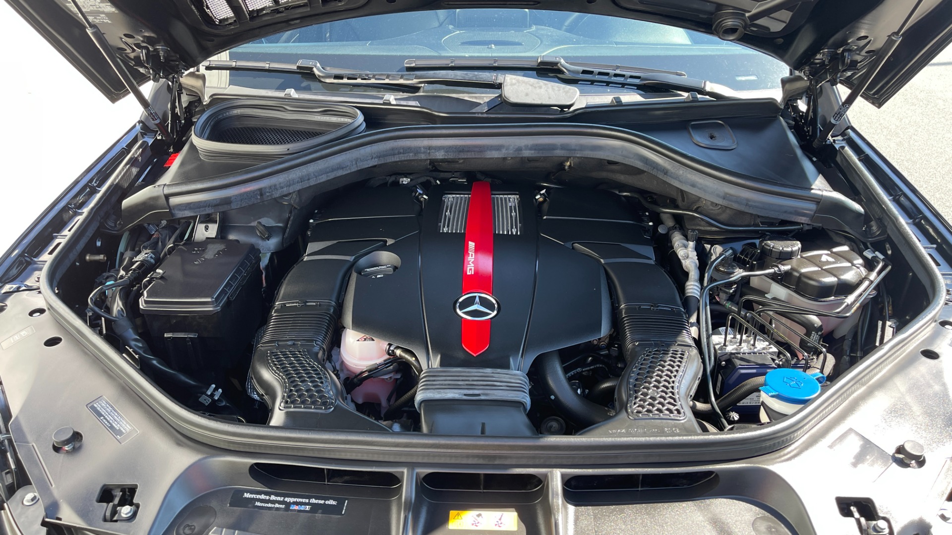 Used 2019 Mercedes-Benz GLE AMG GLE 43 / PREMIUM 2 PACKAGE / 21IN WHEELS / PANORAMIC SUNROOF / PIANO BL for sale $50,995 at Formula Imports in Charlotte NC 28227 41