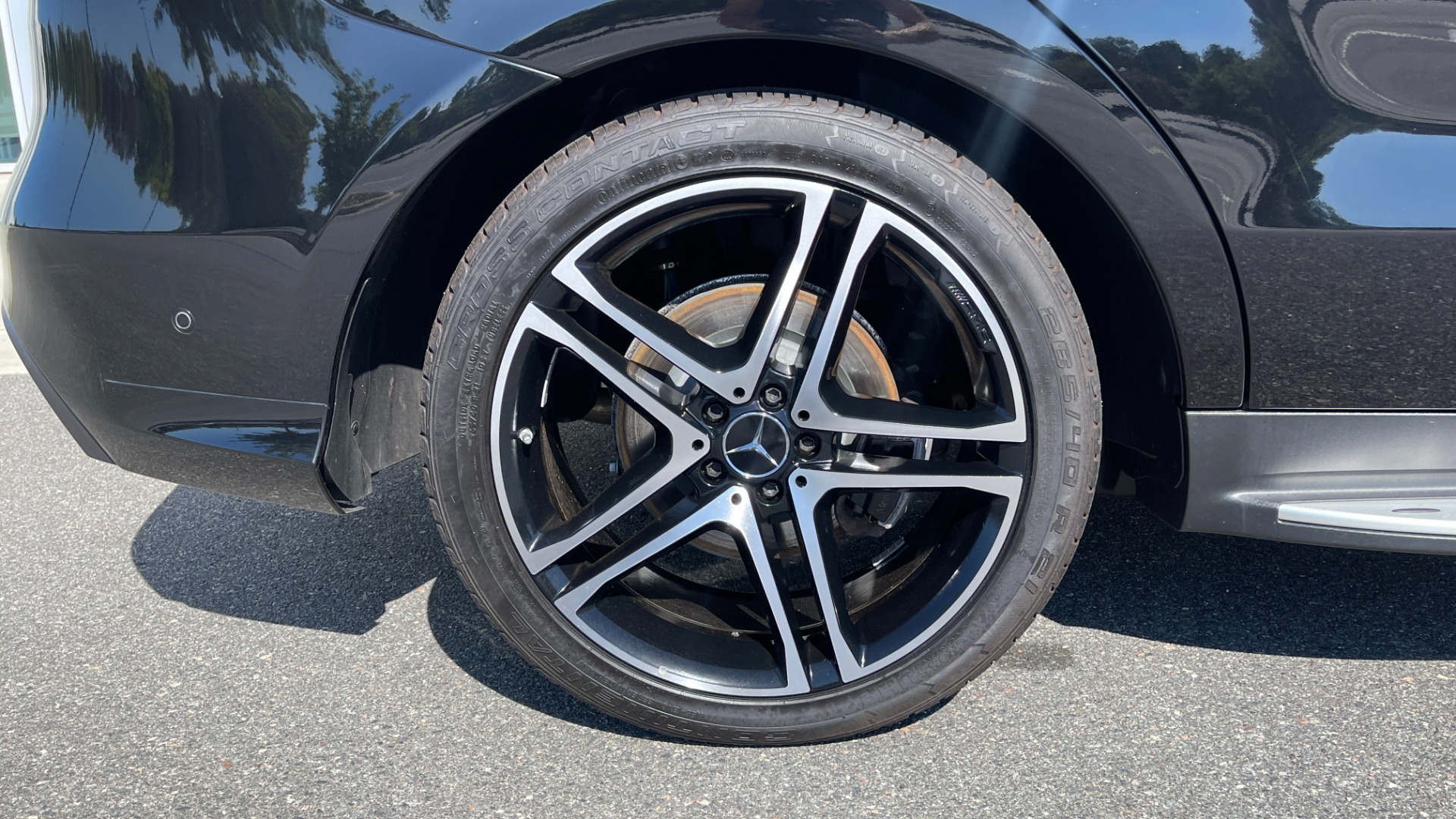 Used 2019 Mercedes-Benz GLE AMG GLE 43 / PREMIUM 2 PACKAGE / 21IN WHEELS / PANORAMIC SUNROOF / PIANO BL for sale $50,995 at Formula Imports in Charlotte NC 28227 46