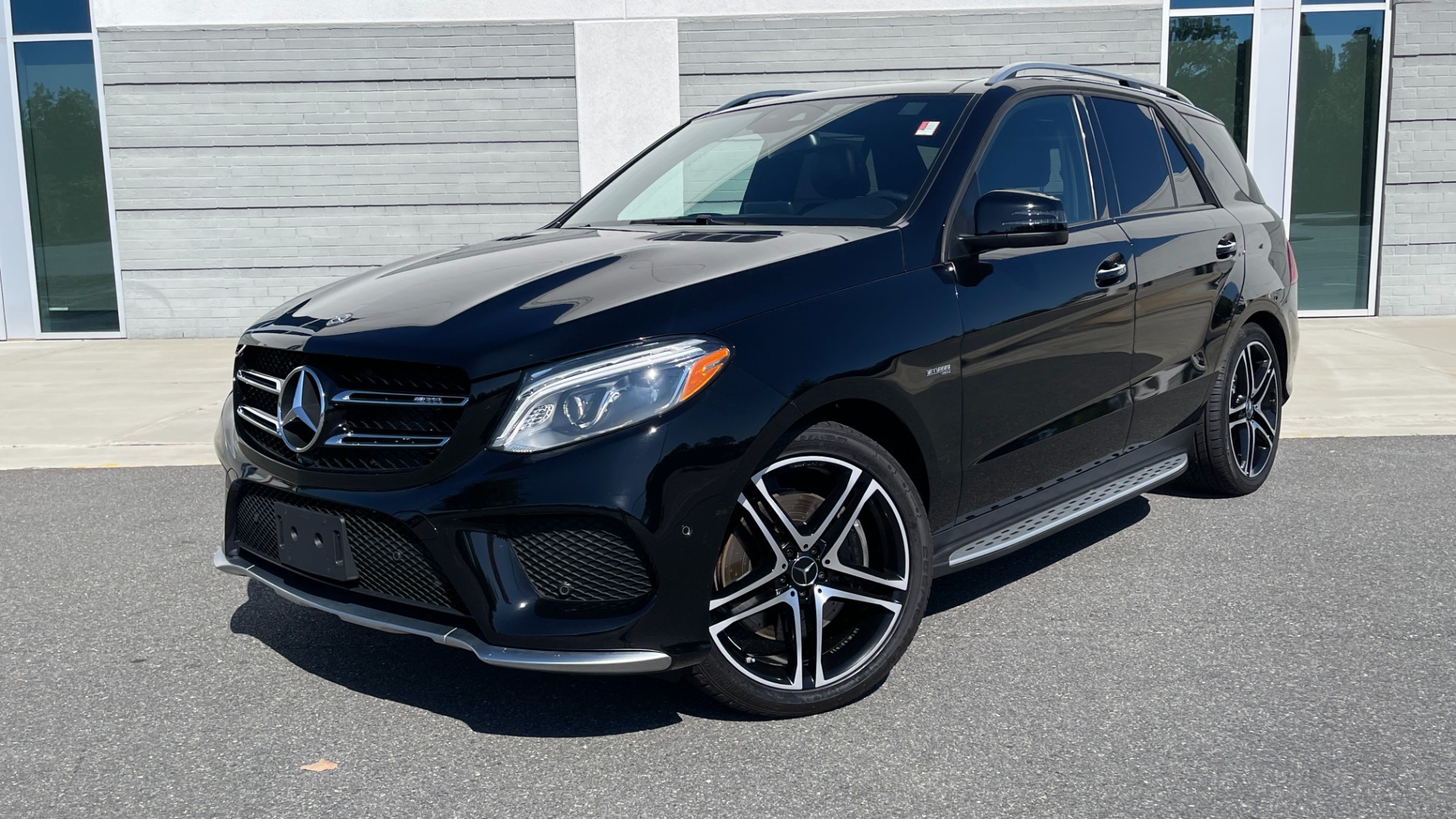 Used 2019 Mercedes-Benz GLE AMG GLE 43 / PREMIUM 2 PACKAGE / 21IN WHEELS / PANORAMIC SUNROOF / PIANO BL for sale $50,995 at Formula Imports in Charlotte NC 28227 47