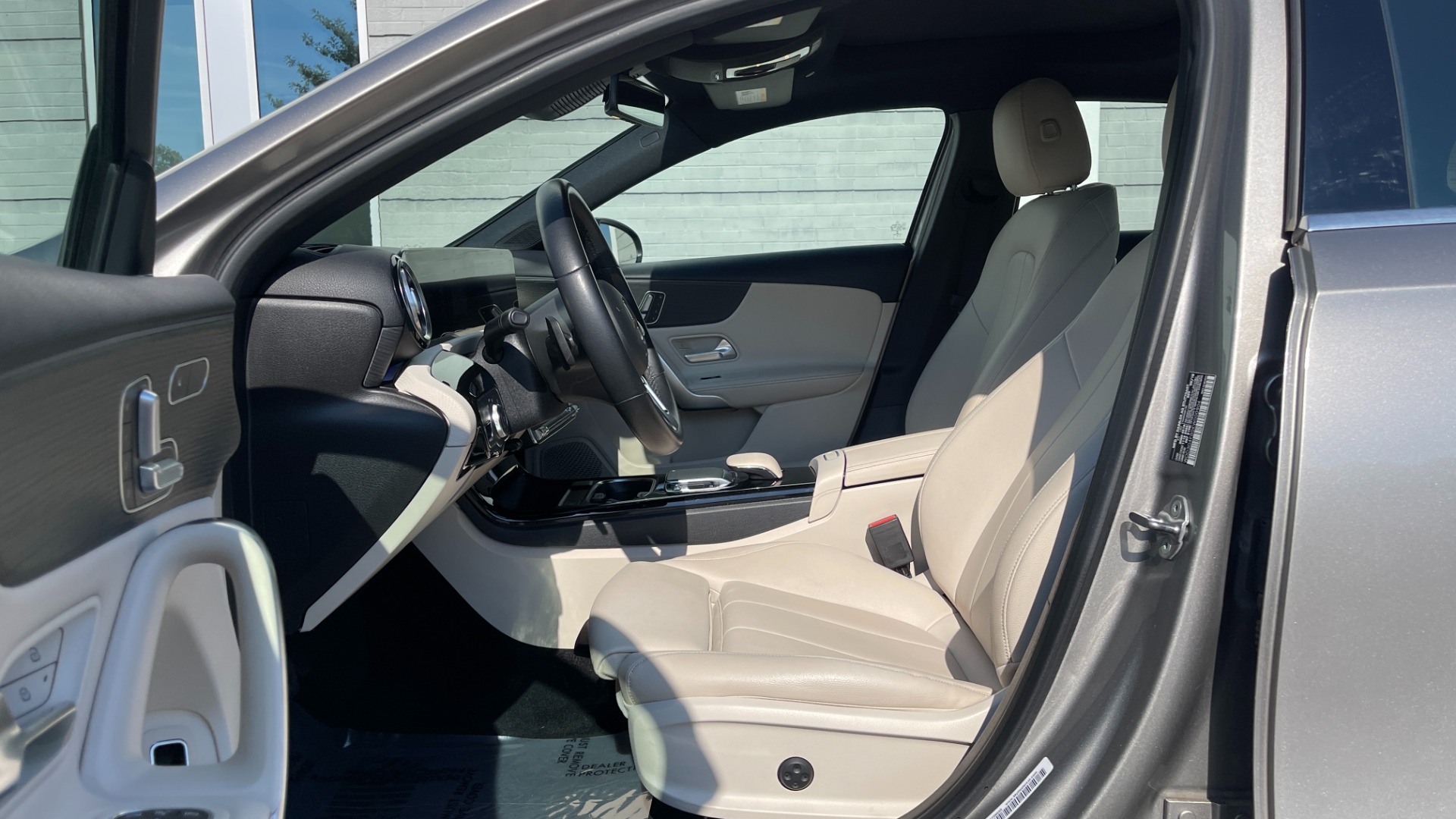 Used 2019 Mercedes-Benz A-Class A220 / PREMIUM / AMBIENT LIGHTING / BLIND SPOT / WIRELESS CHARGING for sale Sold at Formula Imports in Charlotte NC 28227 12