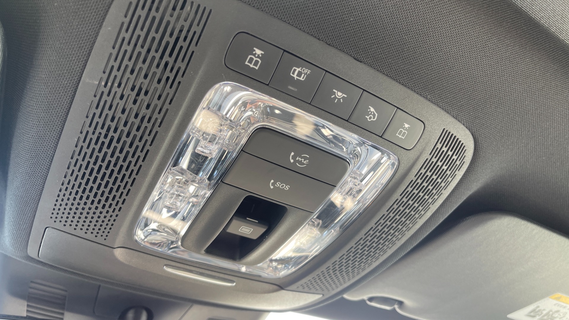 Used 2019 Mercedes-Benz A-Class A220 / PREMIUM / AMBIENT LIGHTING / BLIND SPOT / WIRELESS CHARGING for sale Sold at Formula Imports in Charlotte NC 28227 33