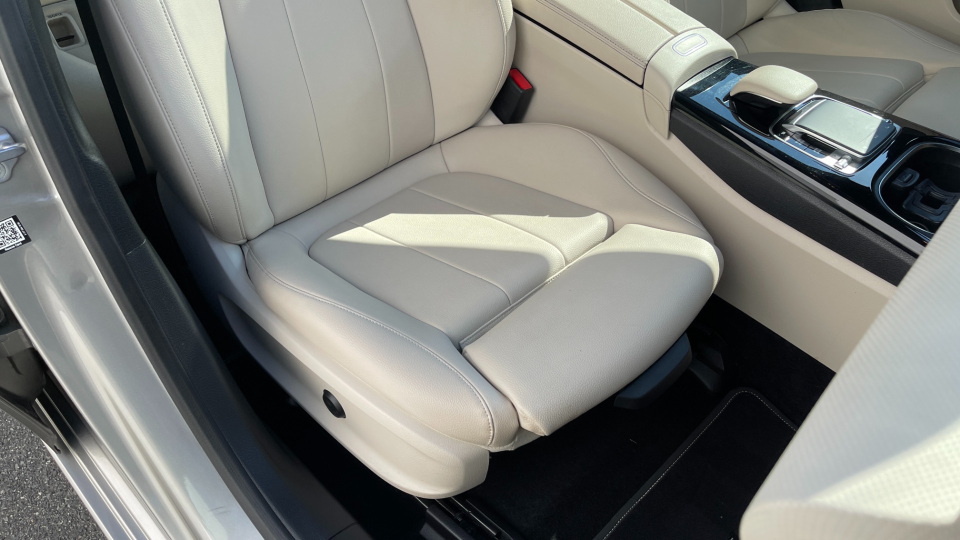 Used 2019 Mercedes-Benz A-Class A220 / PREMIUM / AMBIENT LIGHTING / BLIND SPOT / WIRELESS CHARGING for sale Sold at Formula Imports in Charlotte NC 28227 39