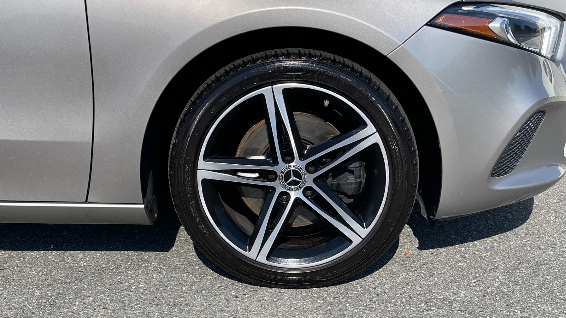 Used 2019 Mercedes-Benz A-Class A220 / PREMIUM / AMBIENT LIGHTING / BLIND SPOT / WIRELESS CHARGING for sale Sold at Formula Imports in Charlotte NC 28227 41