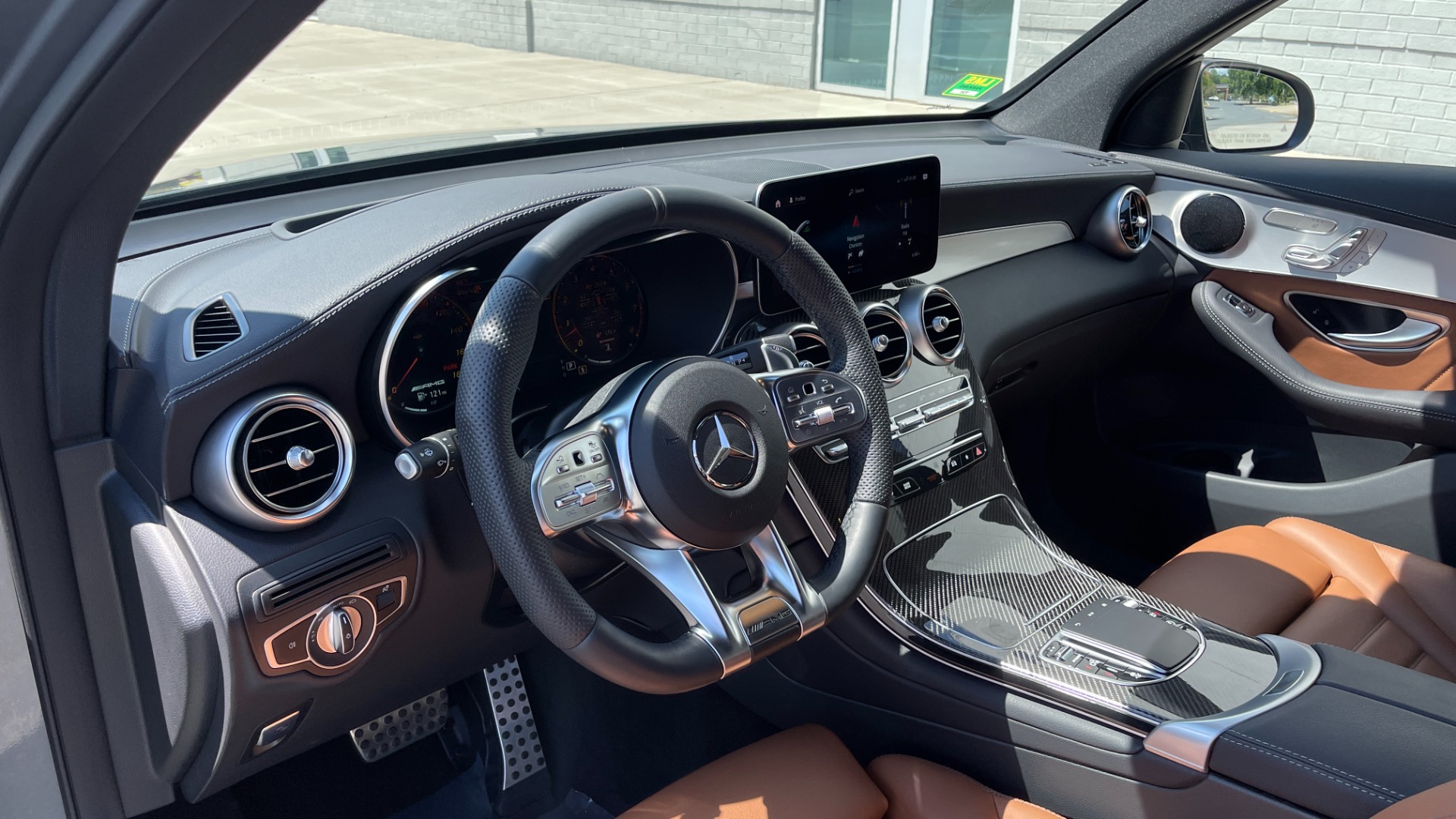 Used 2022 Mercedes-Benz GLC AMG GLC 43 / CARBON FIBER / HEADS UP DISPLAY / ADVANCED SOUND / AMG EXHAUST for sale Sold at Formula Imports in Charlotte NC 28227 12