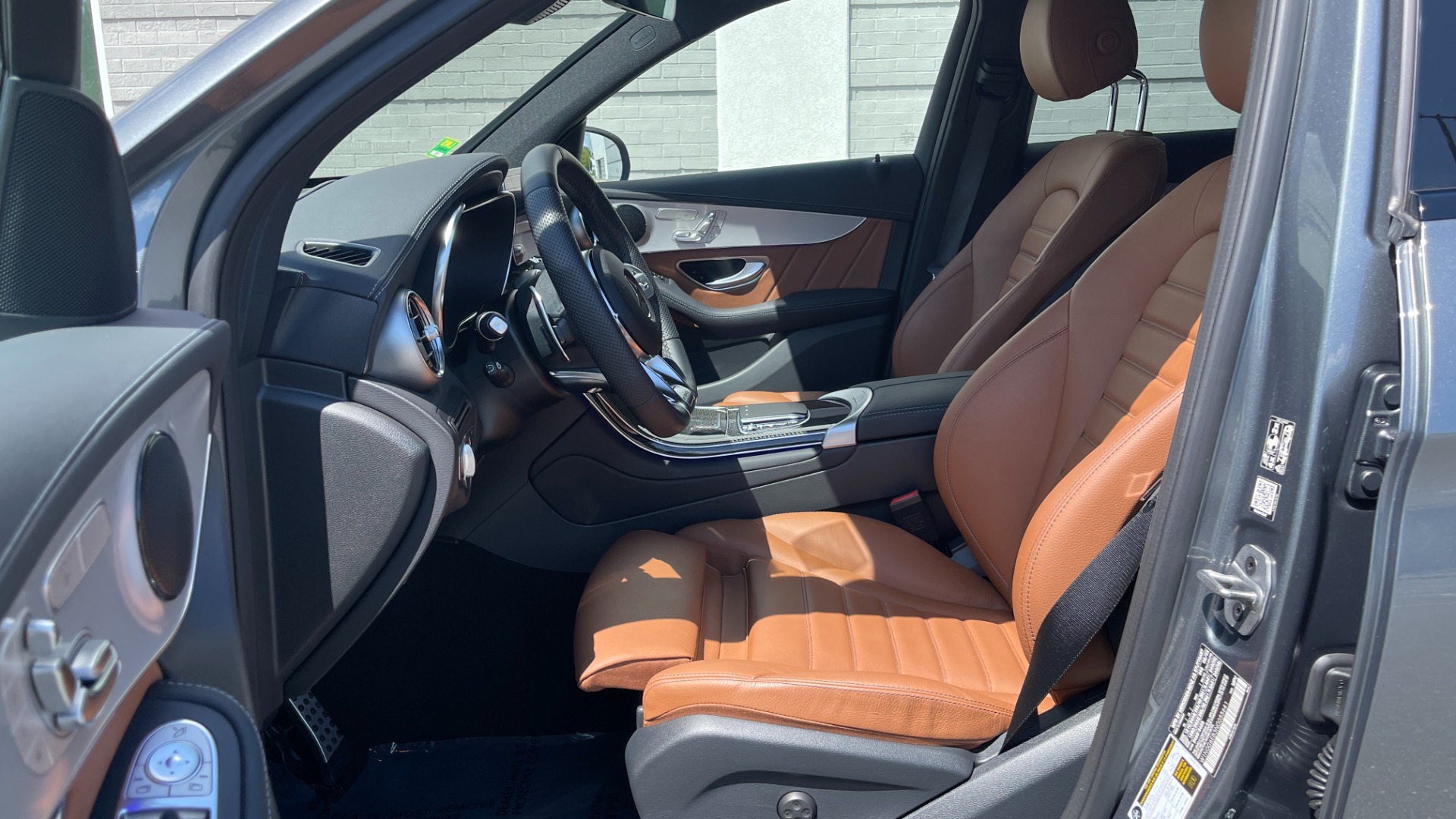 Used 2022 Mercedes-Benz GLC AMG GLC 43 / CARBON FIBER / HEADS UP DISPLAY / ADVANCED SOUND / AMG EXHAUST for sale Sold at Formula Imports in Charlotte NC 28227 13